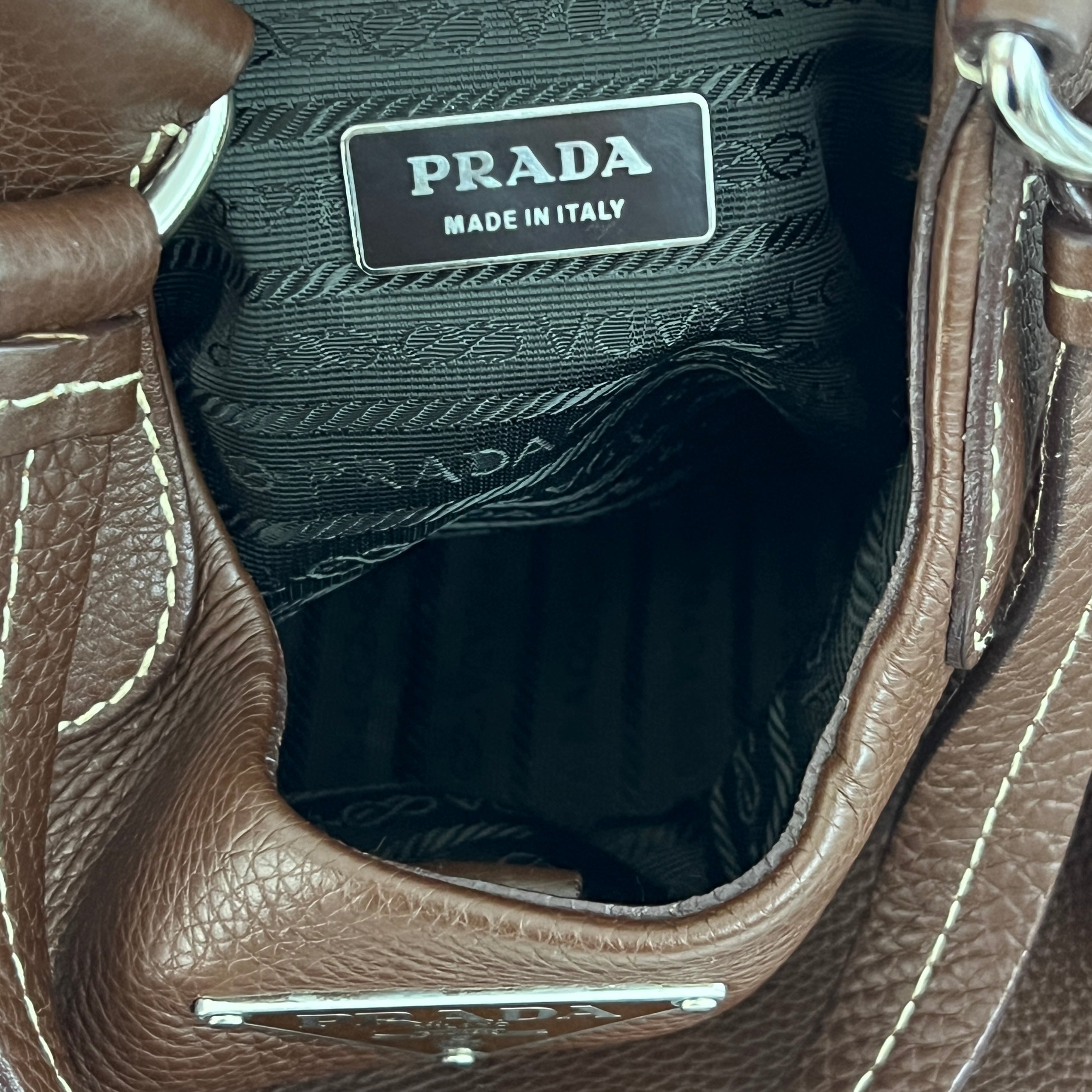 Sac PRADA Vitello Daino Moon cuir grainé marron