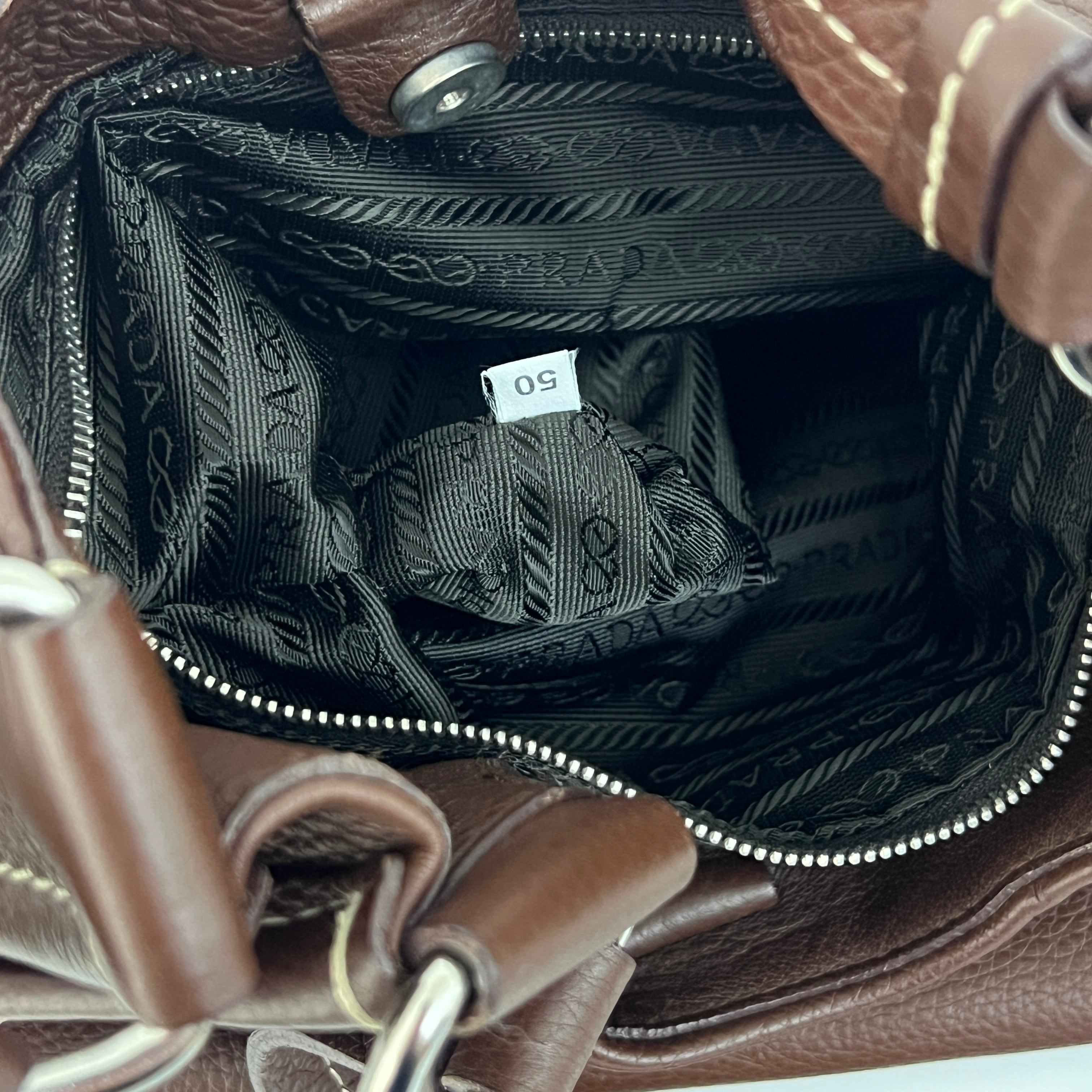 Sac PRADA Vitello Daino Moon cuir grainé marron