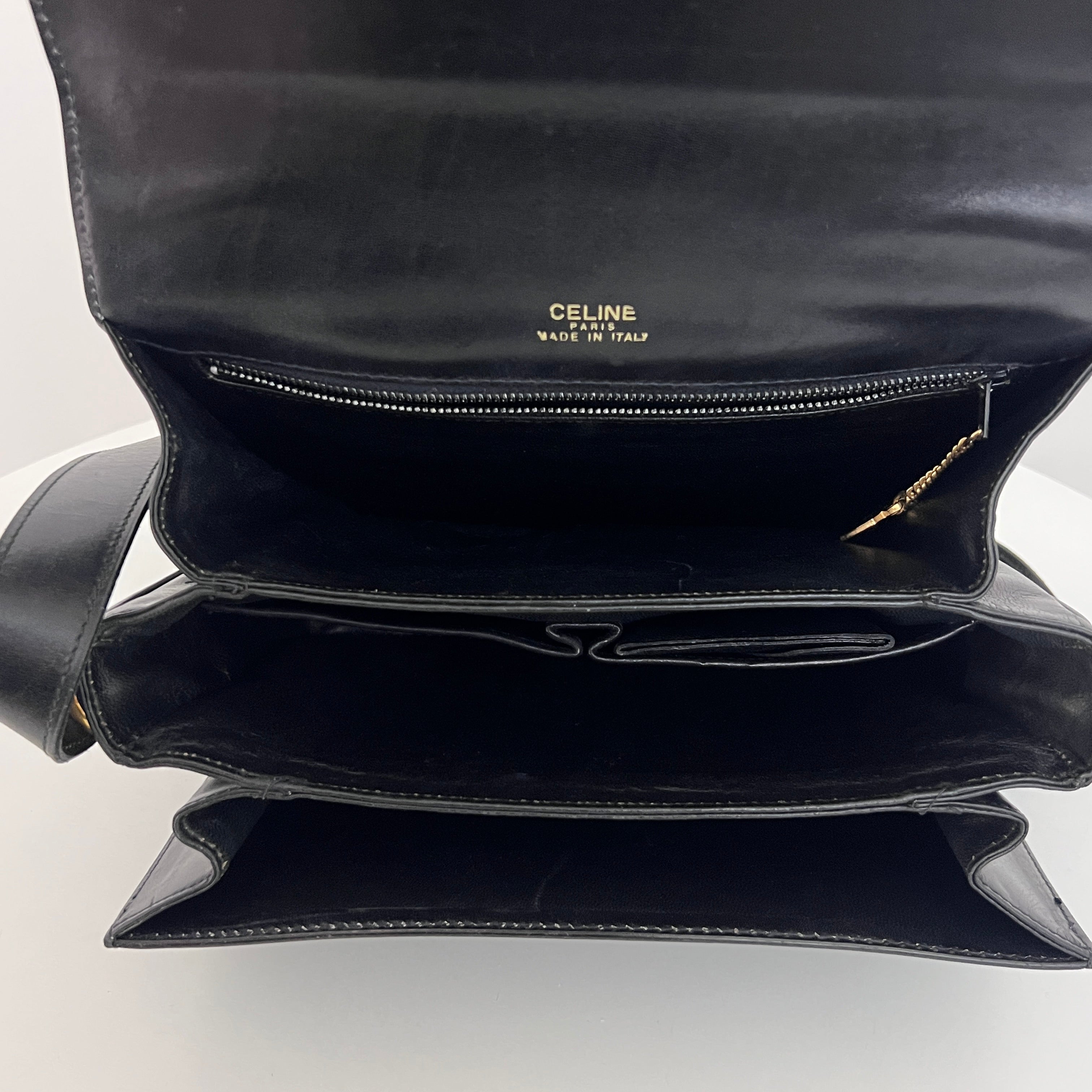 Sac CELINE Triomphe cuir lisse noir