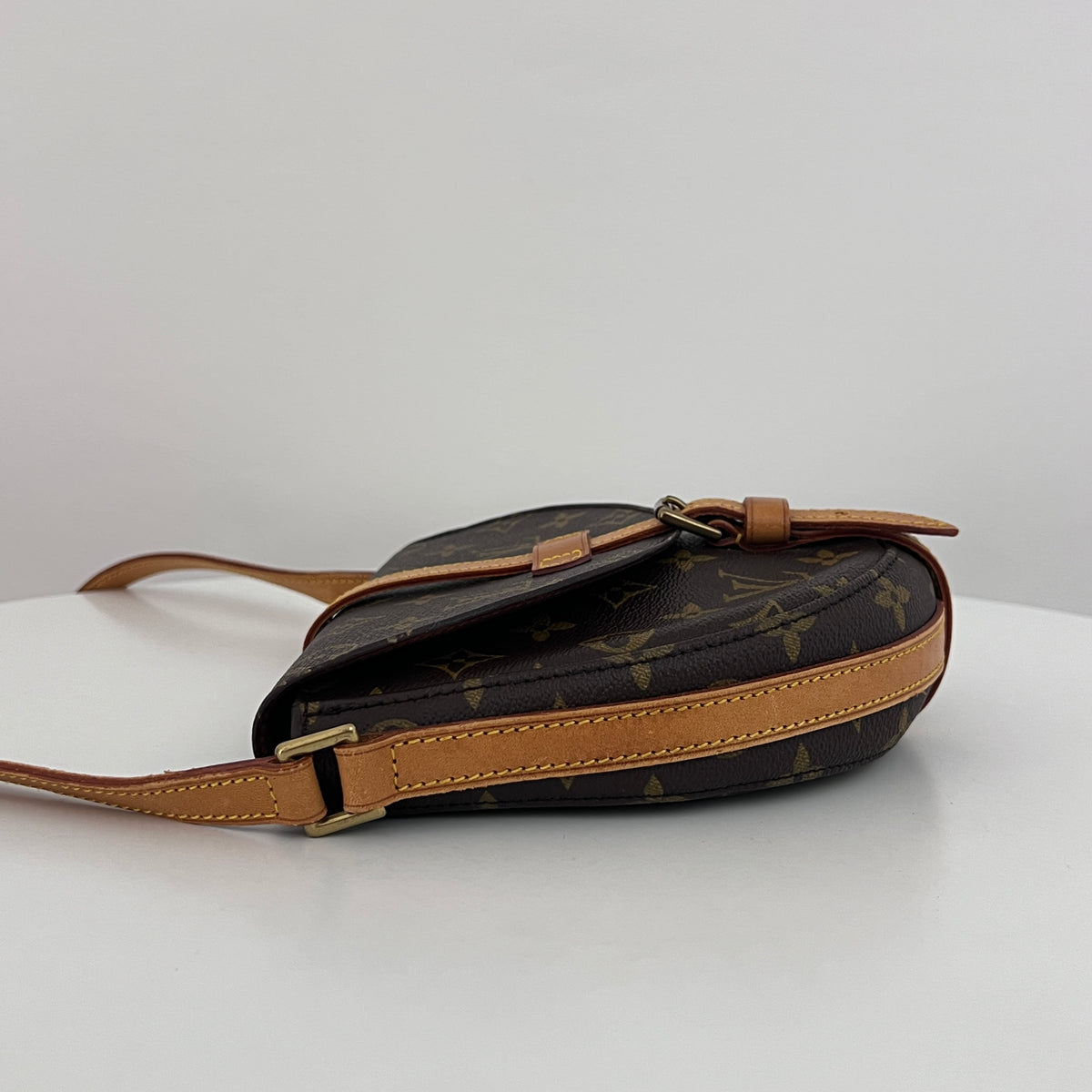 Sac à bandoulière LOUIS VUITTON Chantilly PM toile et cuir marron vintage 1992