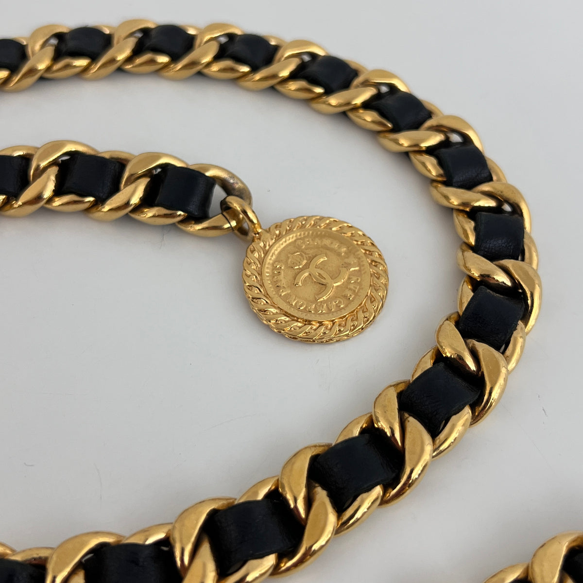 Ceinture CHANEL Double Chaîne entrelacée Circa 1990
