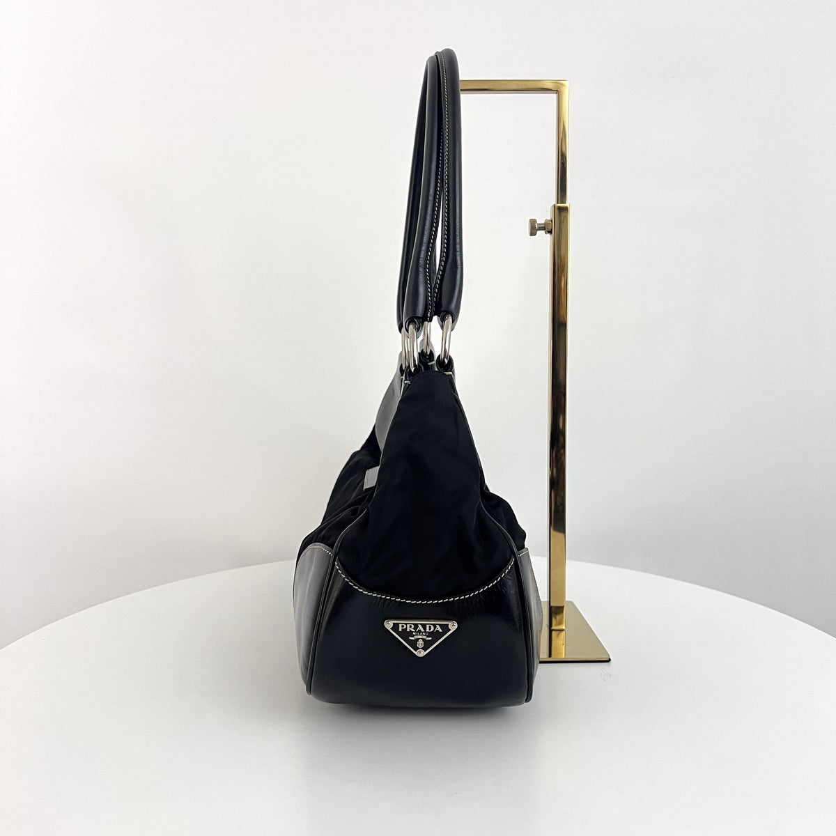 Sac PRADA Hobo nylon et cuir noir