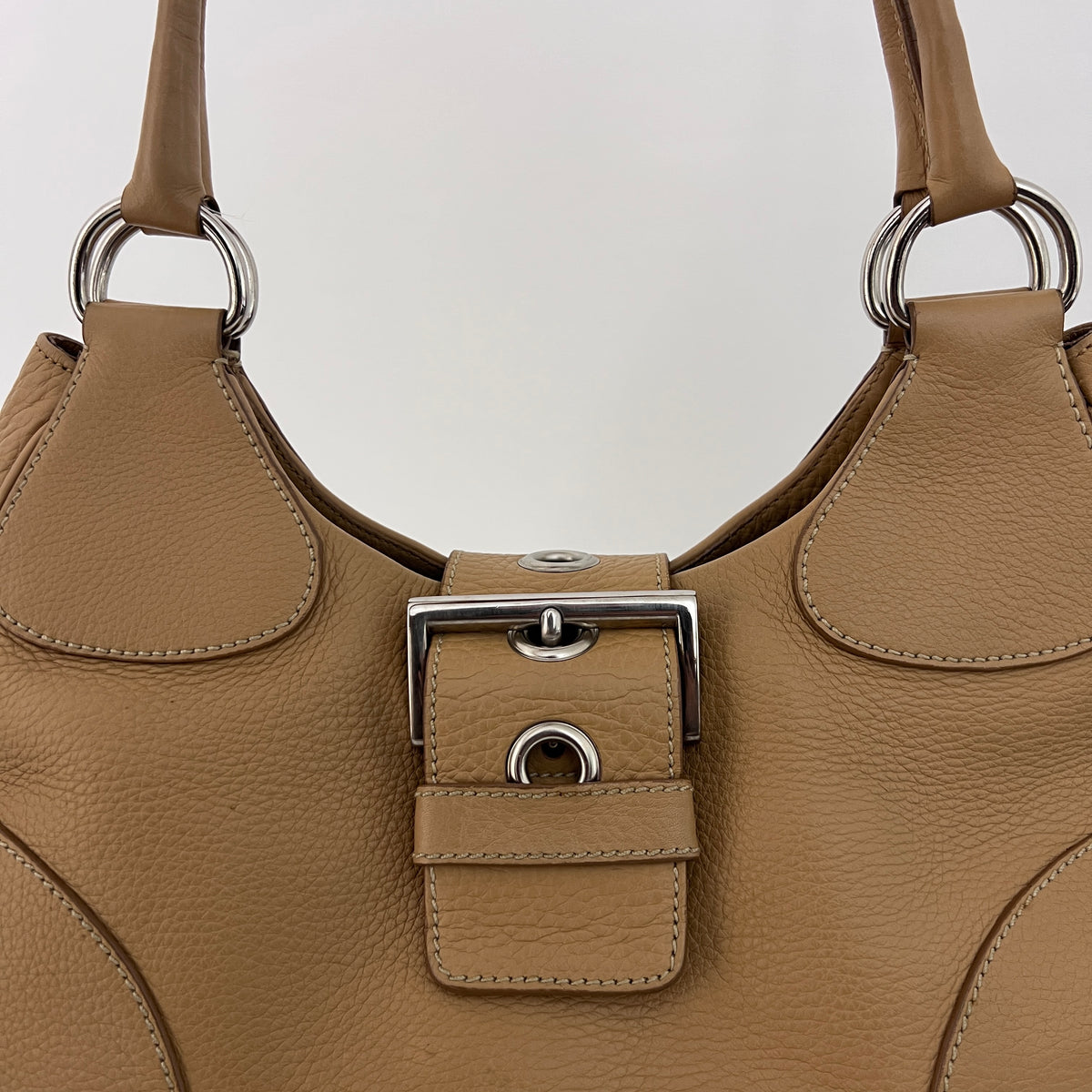 Sac PRADA Hobo cuir grainé beige
