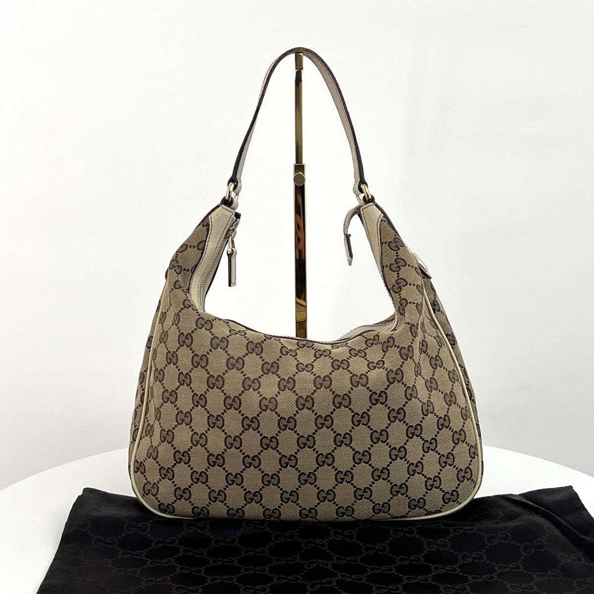 Sac GUCCI Hobo GG toile et cuir beige