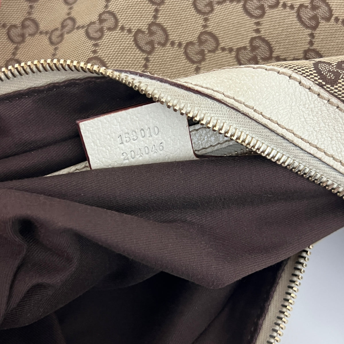 Sac GUCCI Hobo GG toile et cuir beige
