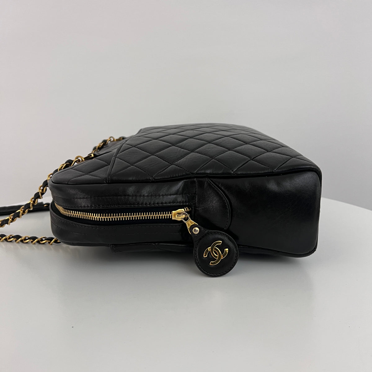 Sac CHANEL Tote Matelassé Chain cuir d'agneau noir vintage 1997-1999