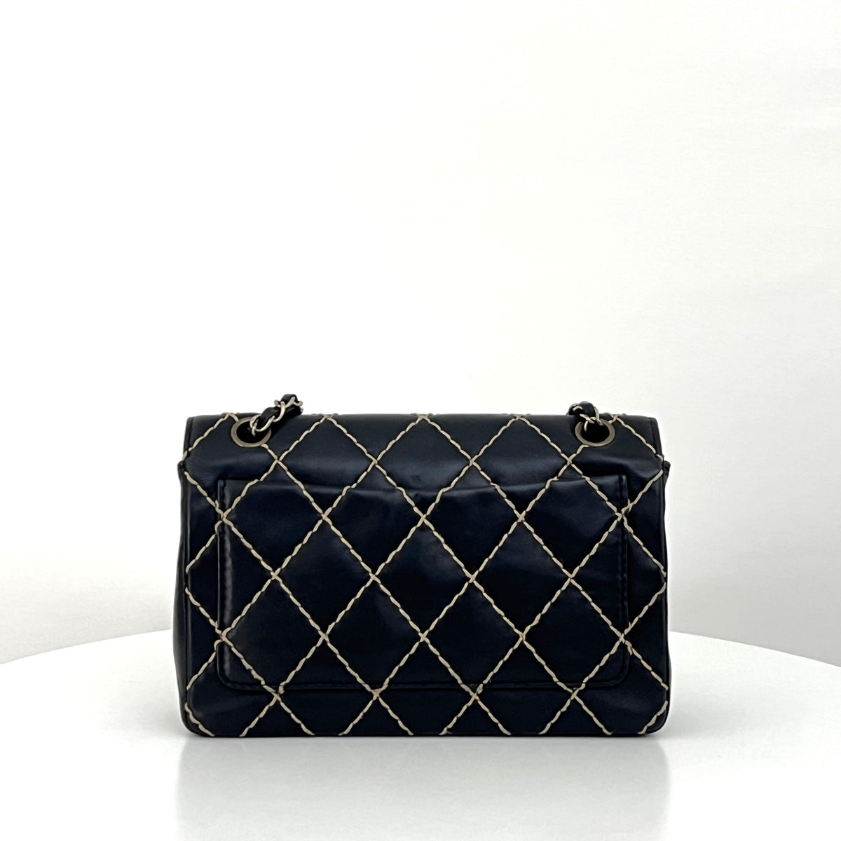 Sac à bandoulière CHANEL Classique Wild Stitch Medium cuir d'agneau noir vintage 2000-2002