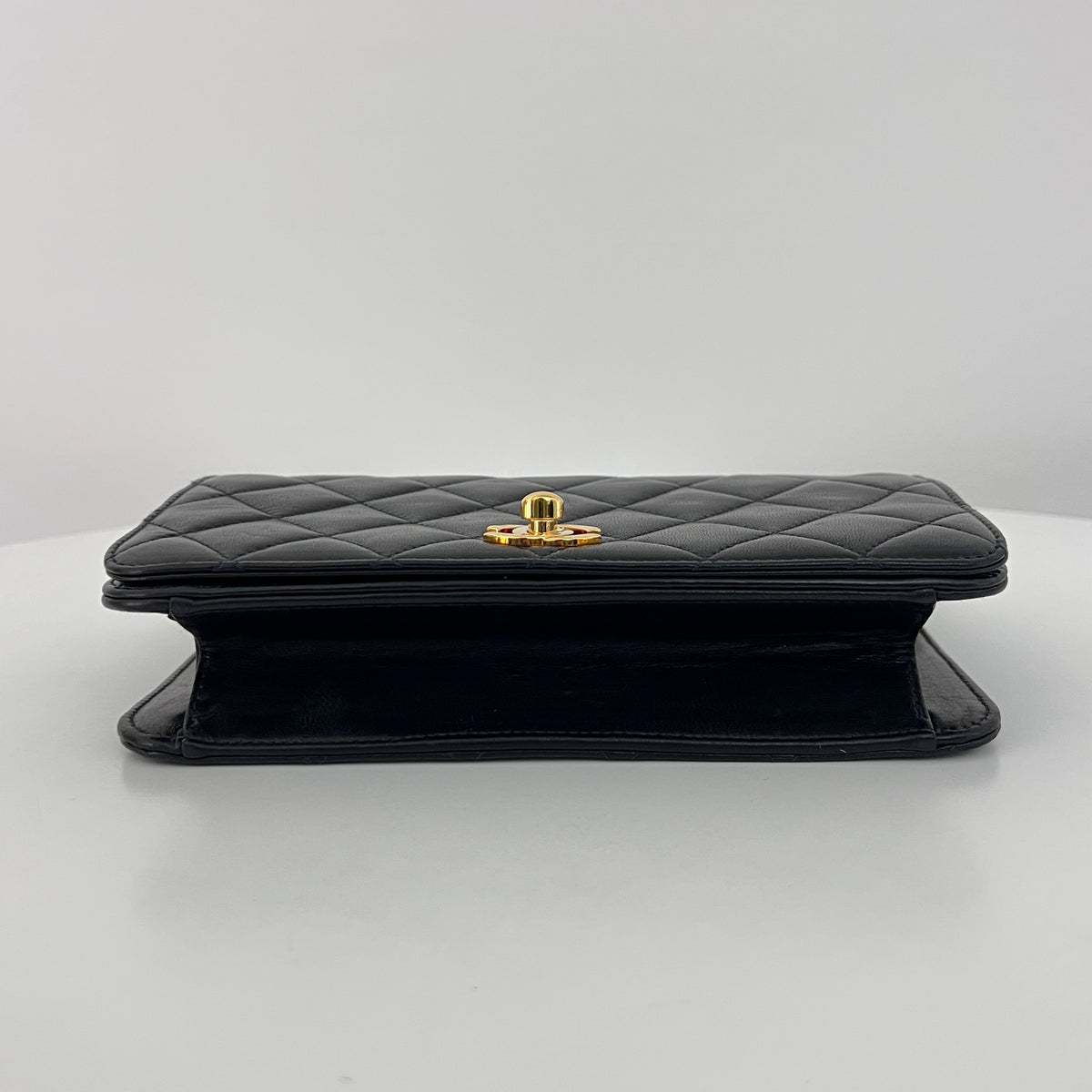 Sac à bandoulière CHANEL Wallet on chain Mini vintage cuir d'agneau noir vintage 2000-2002