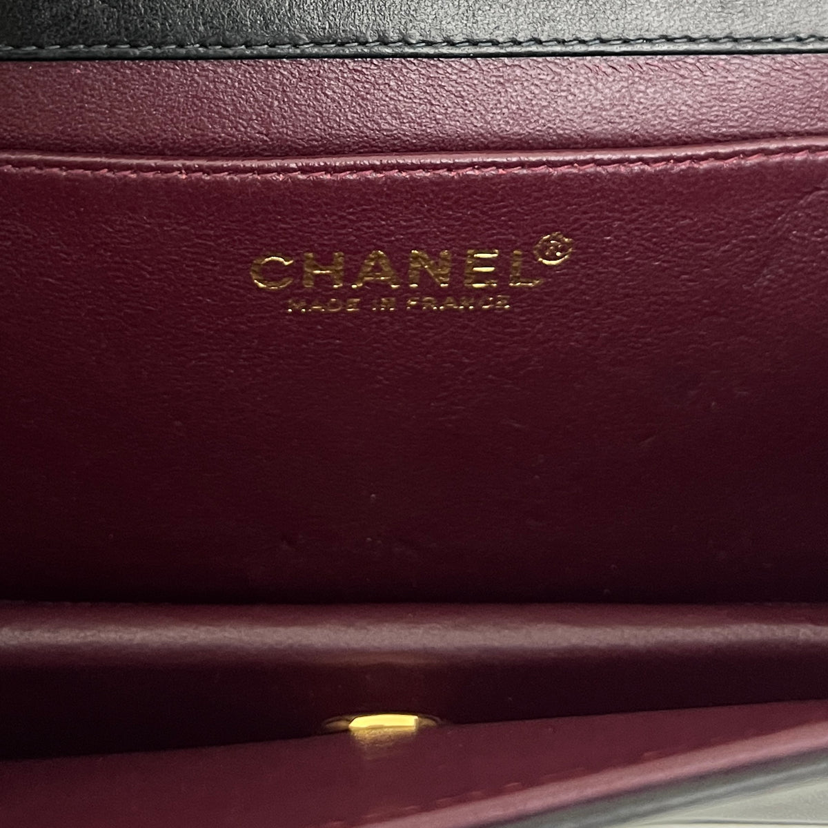 Sac à bandoulière CHANEL Wallet on chain Mini vintage cuir d'agneau noir vintage 2000-2002