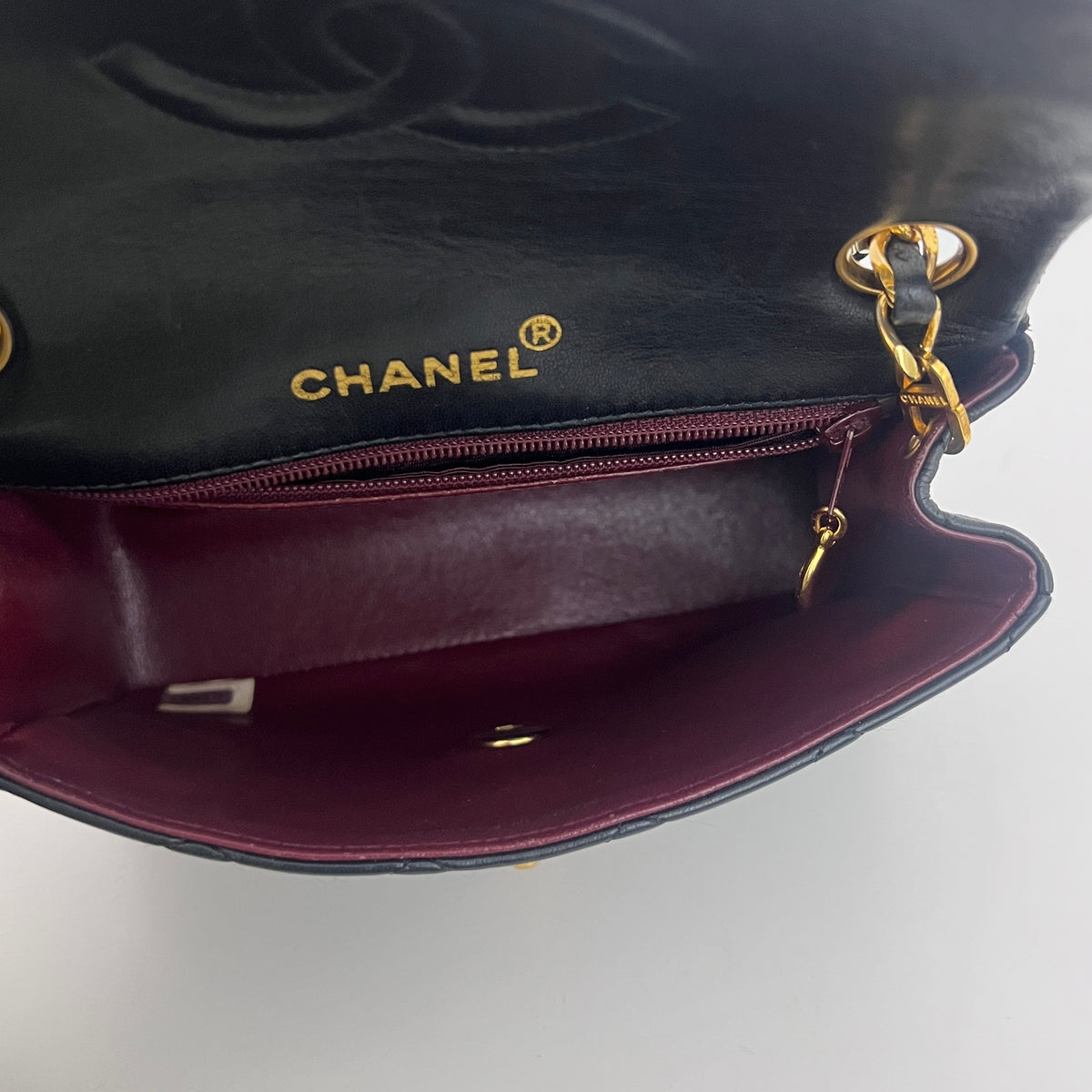CHANEL Classic Mini shoulder bag in black lambskin, vintage 1989-1991