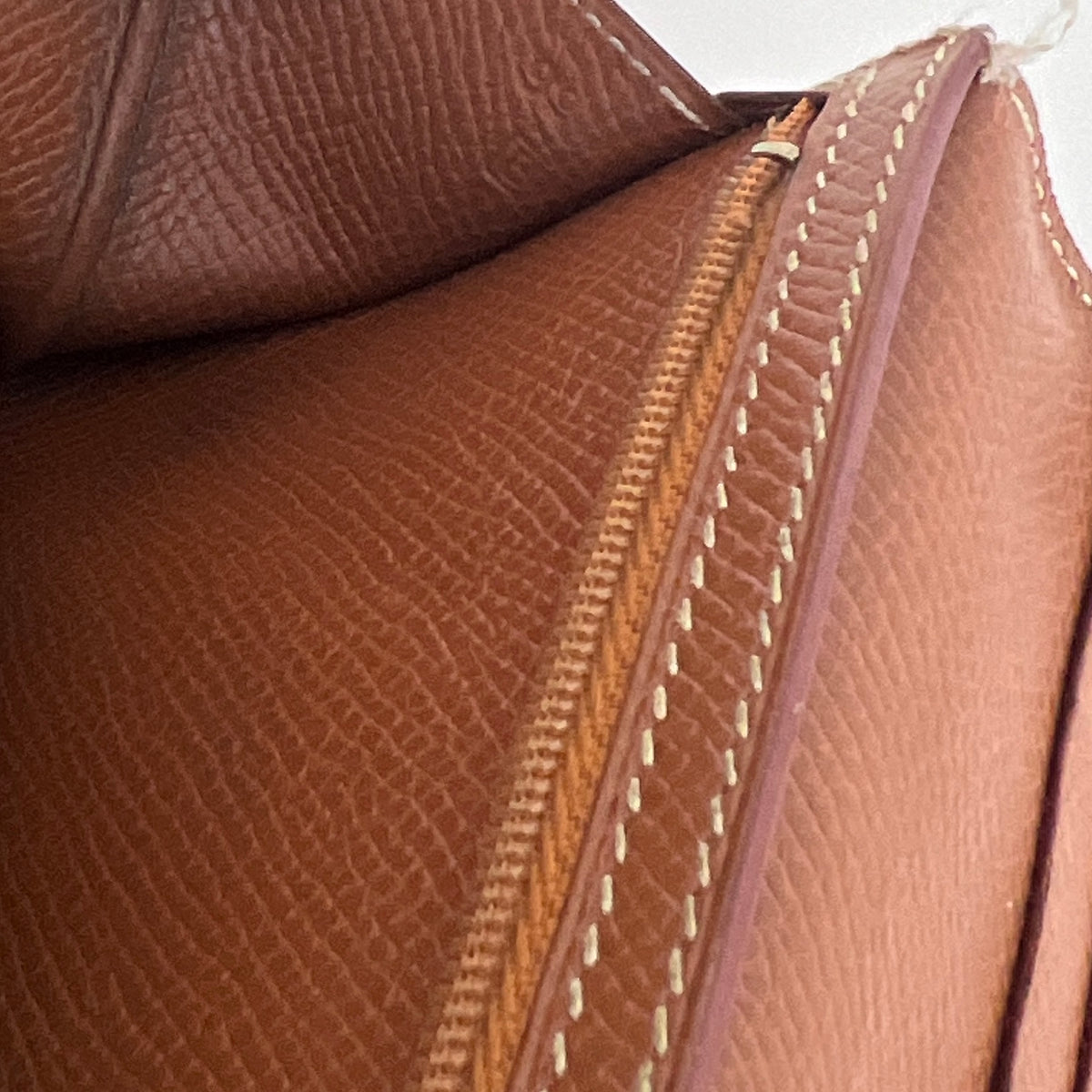 HERMÈS Béarn Wallet