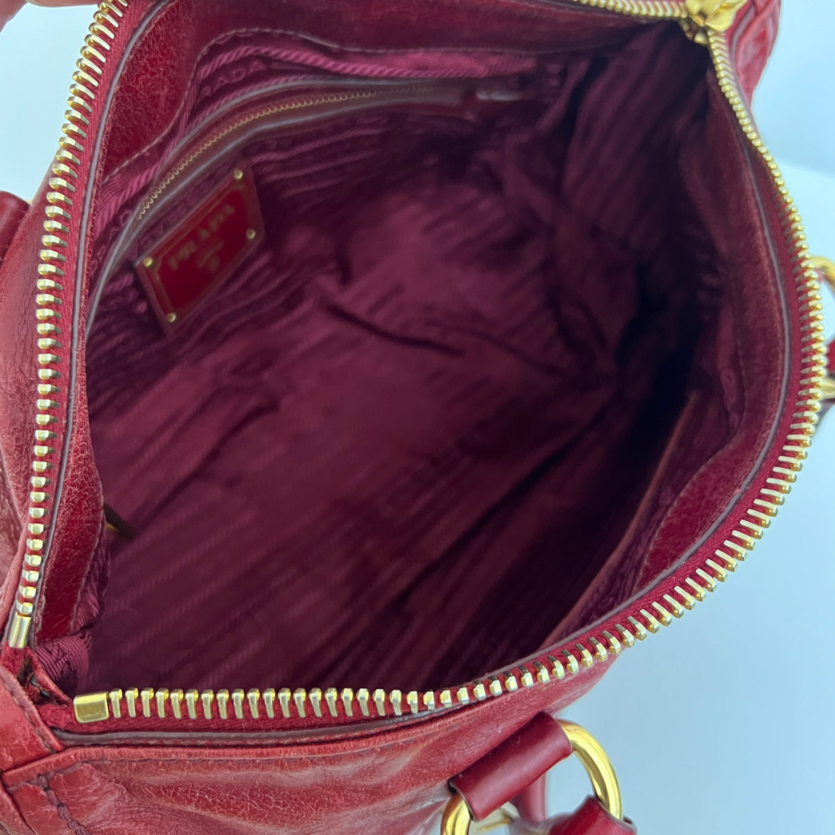 Sac PRADA Vitello Shine Satchel cuir lisse rouge