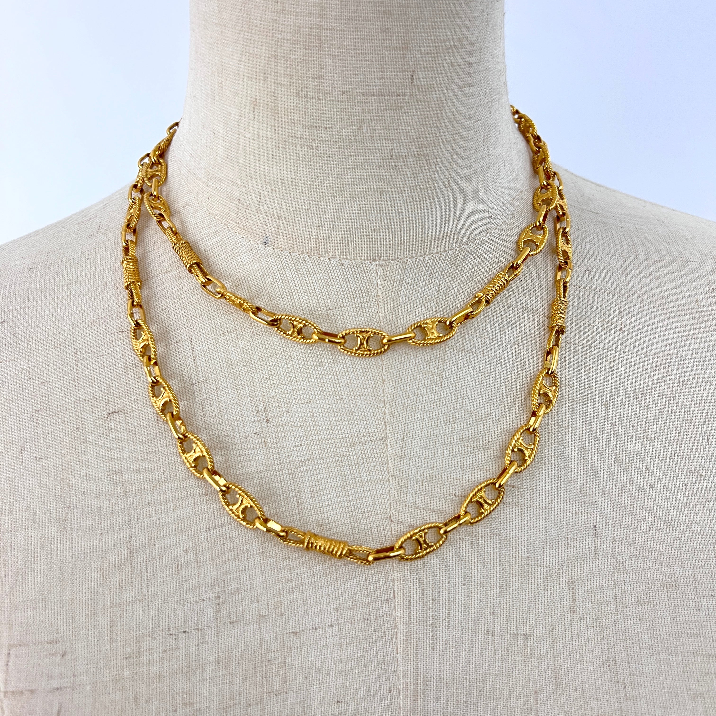 Collier CELINE Chaîne Triomphe Circa 1990