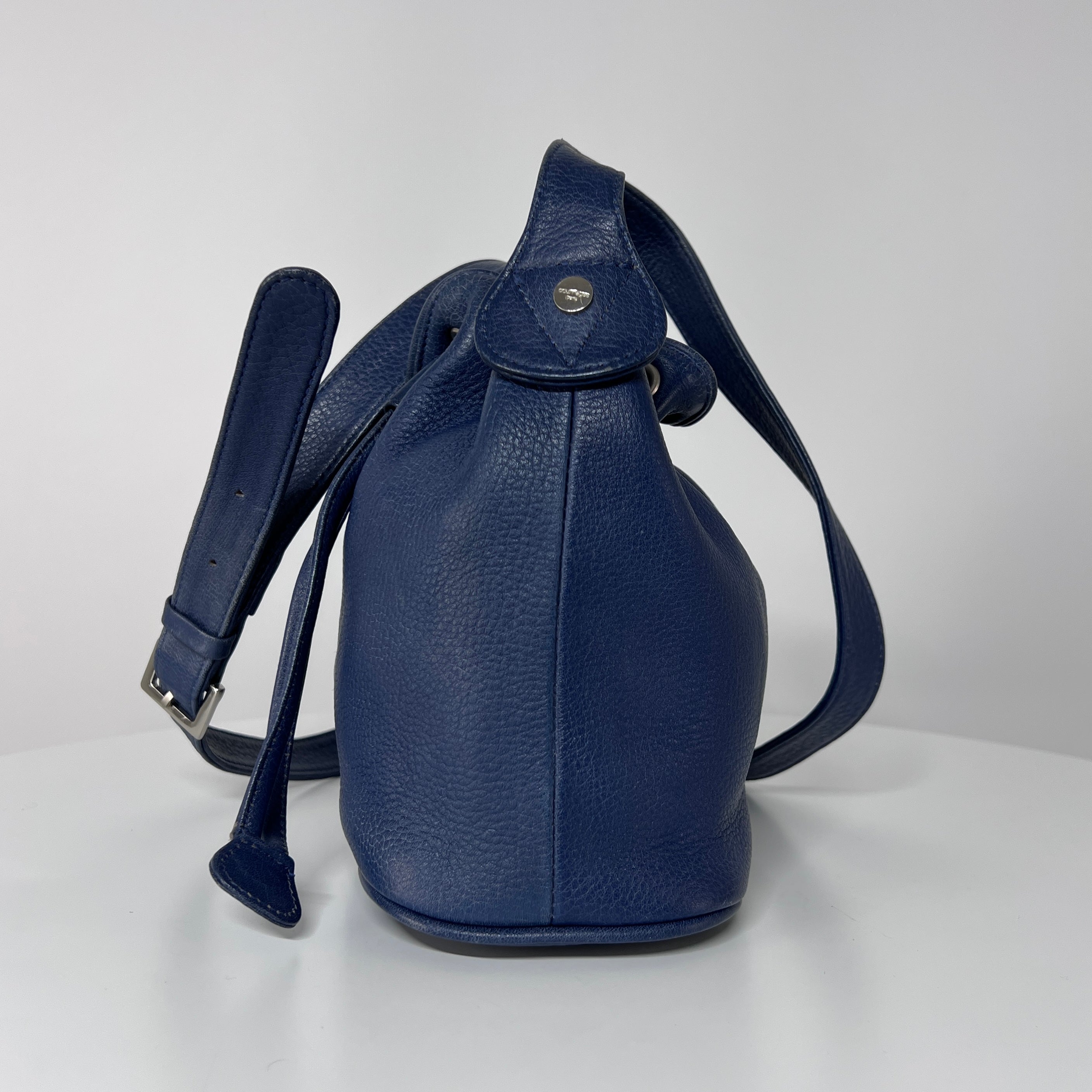 Sac à main COURREGES Bucket cuir bleu