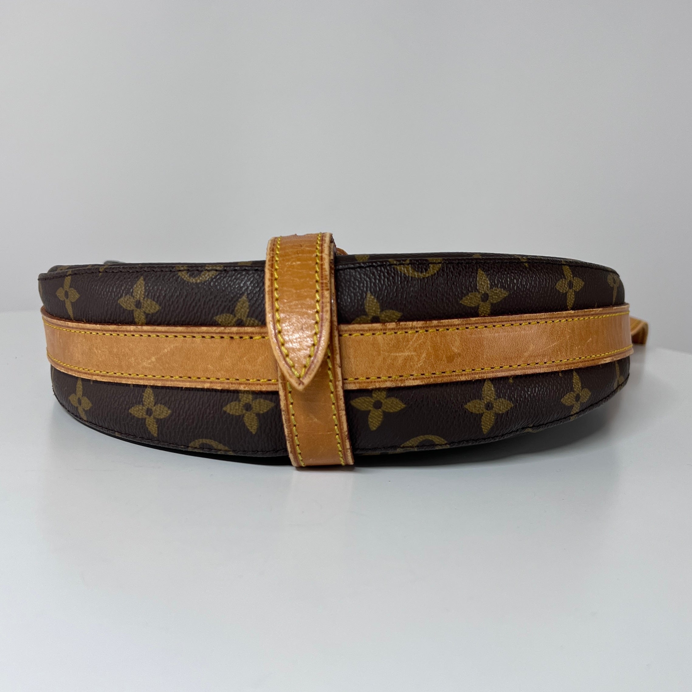 Sac à main LOUIS VUITTON Chantilly toile et cuir marron