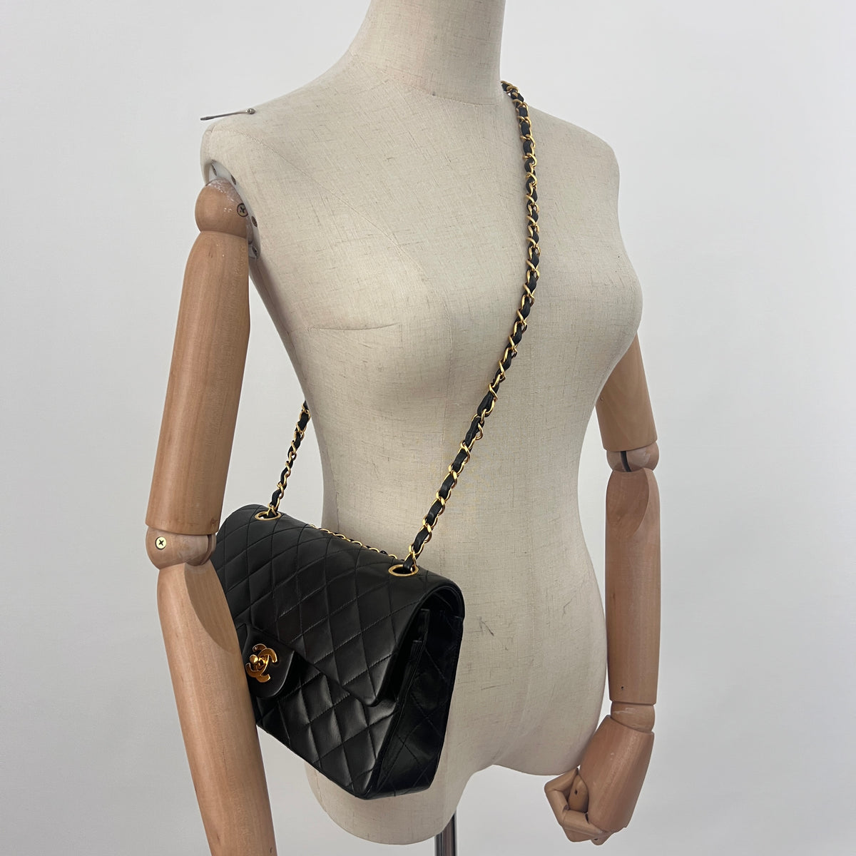 CHANEL Classic Small Flap shoulder bag black lambskin vintage 1991-1994