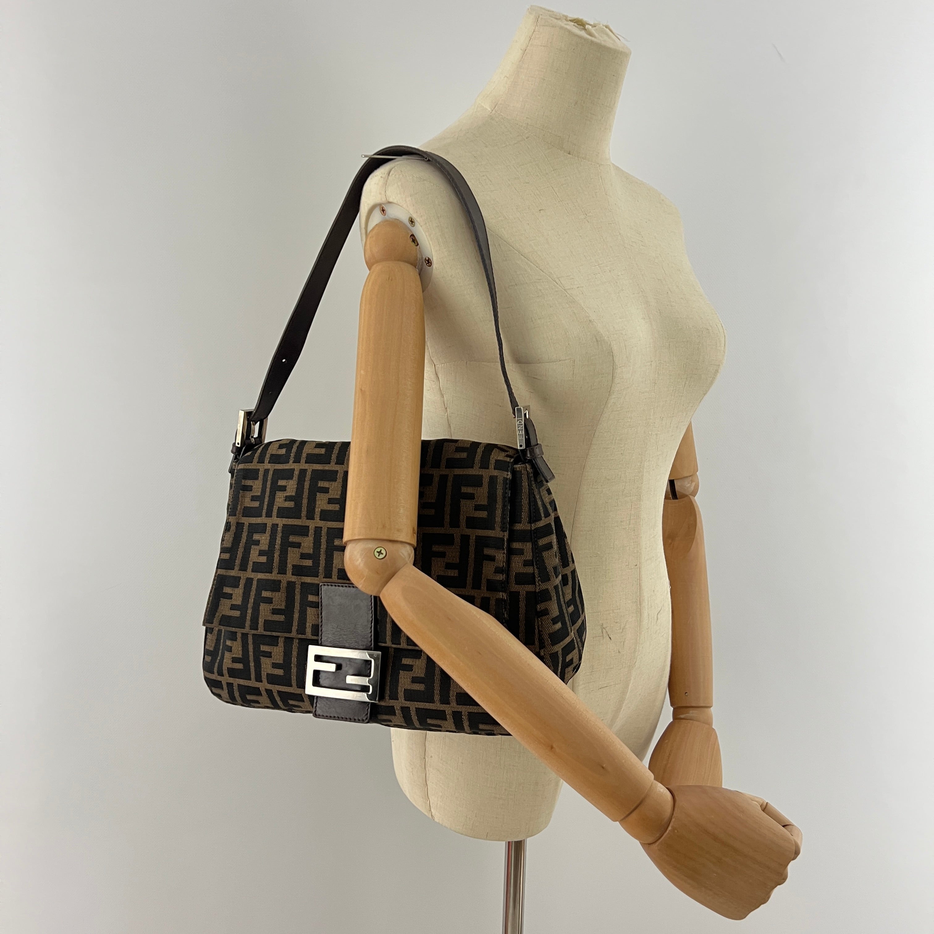 Sac à main FENDI Mamma toile et cuir marron