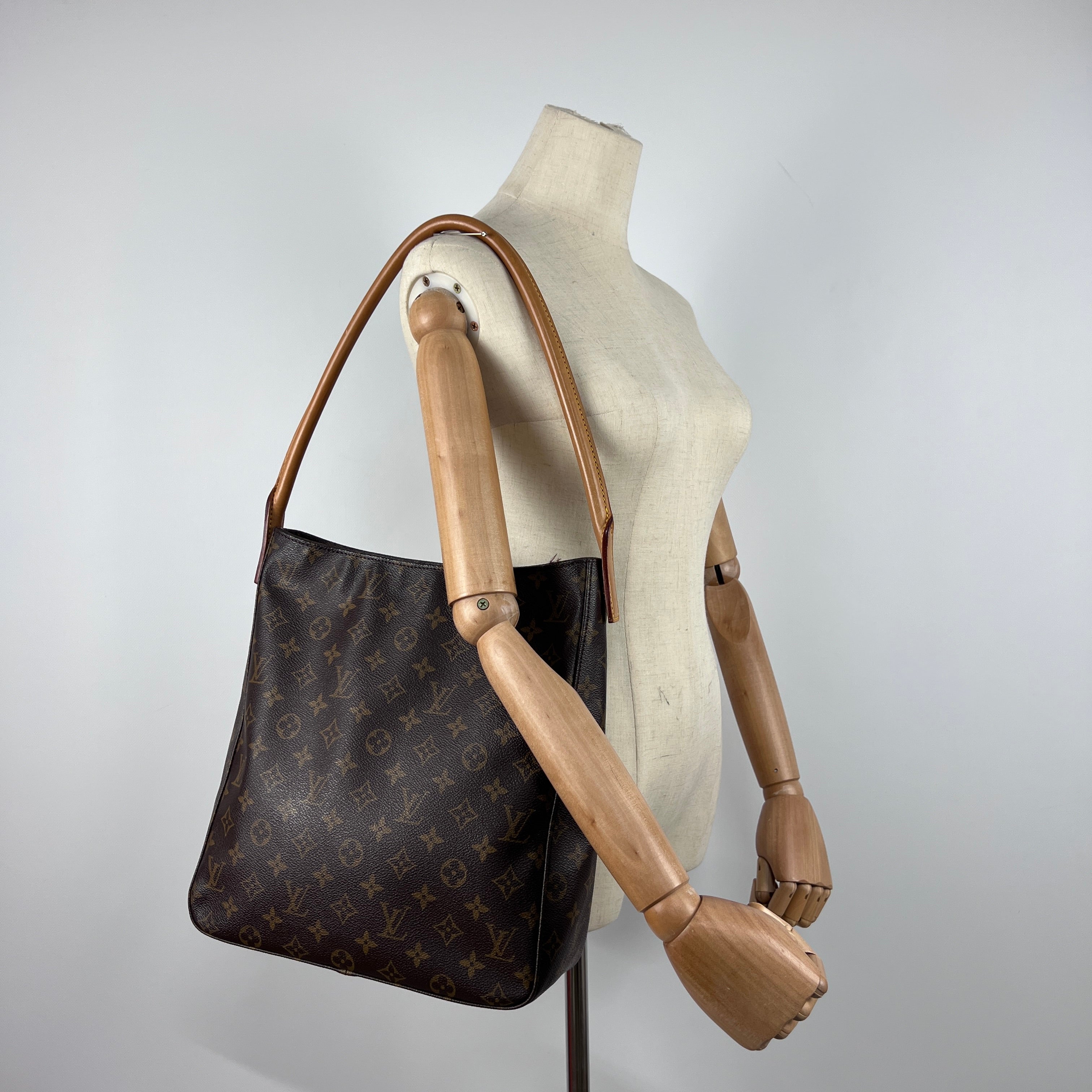 Sac à main LOUIS VUITTON Looping toile et cuir marron