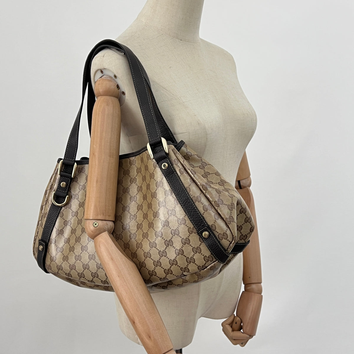 GUCCI Pelham bag in patent canvas and brown leather