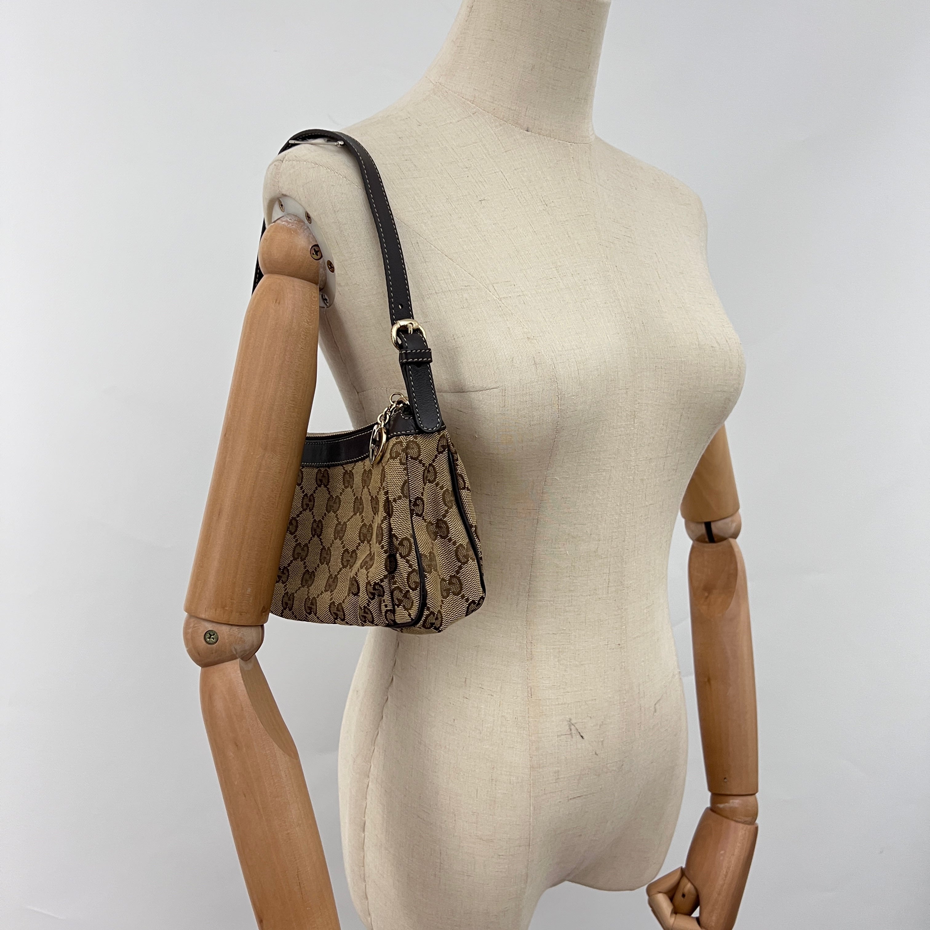 Sac GUCCI GG Heart Charm toile et cuir marron