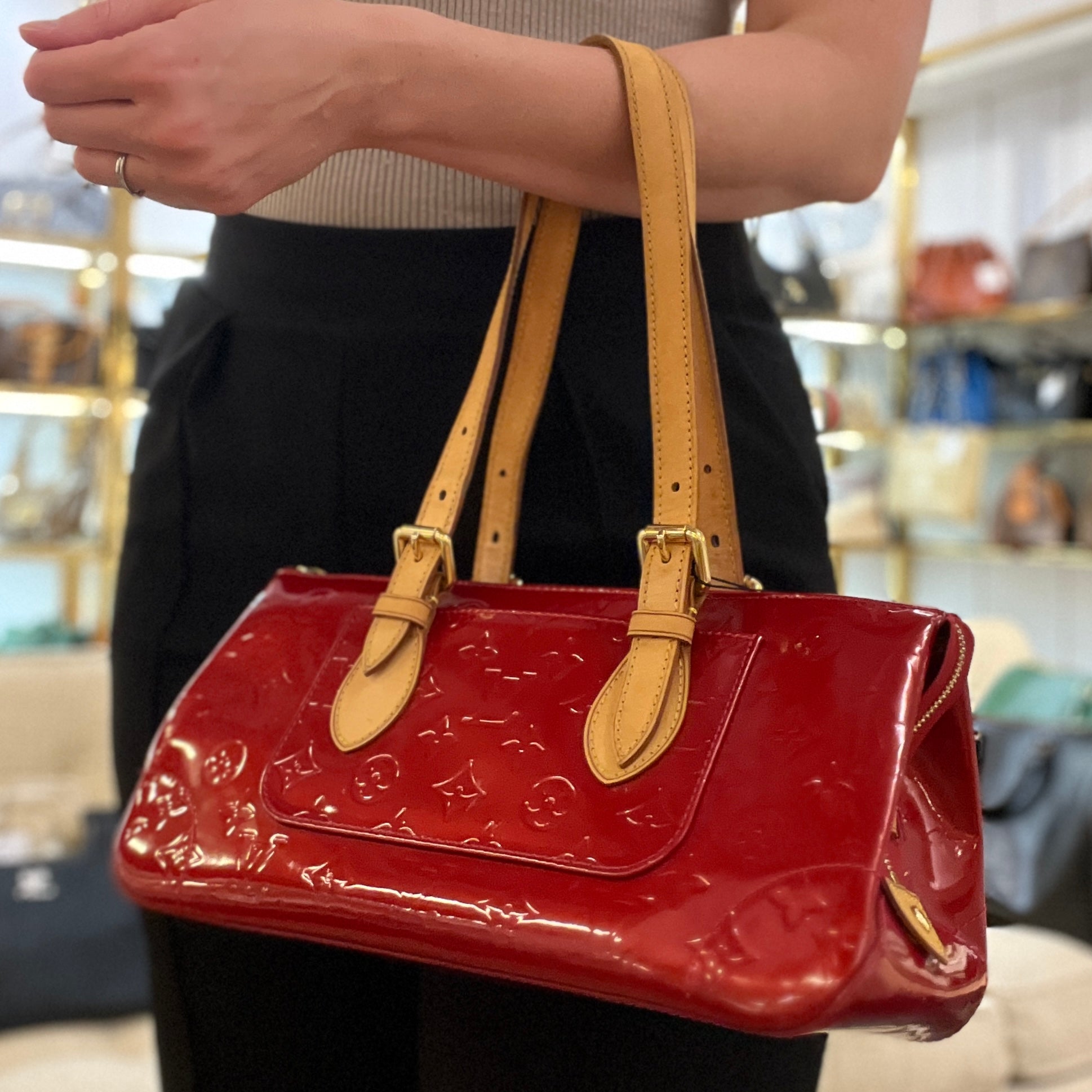 Sac à main LOUIS VUITTON Rosewood cuir vernis rouge
