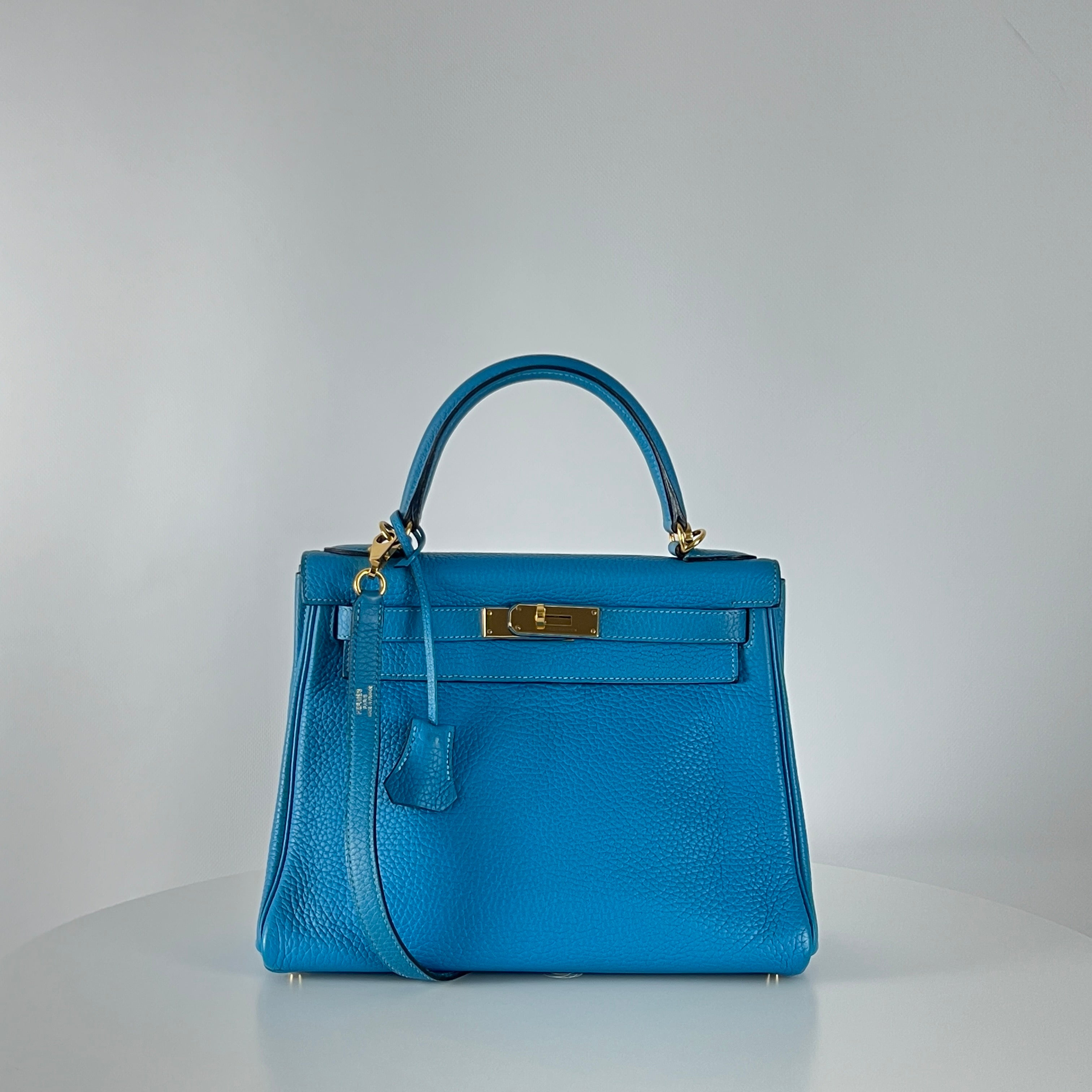 HERMÈS Kelly 28 blue leather handbag