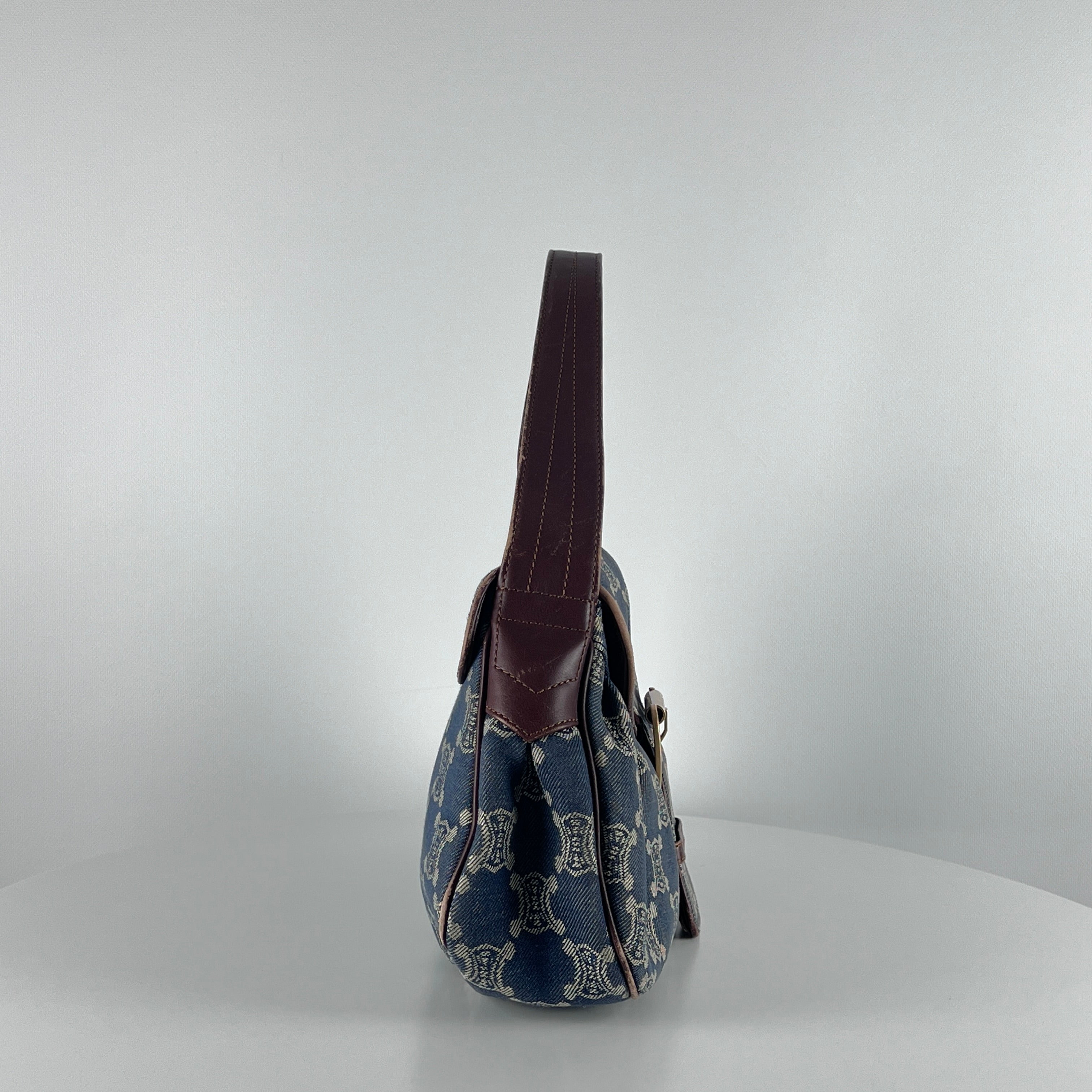Sac à main CELINE Triomphe denim et cuir bleu