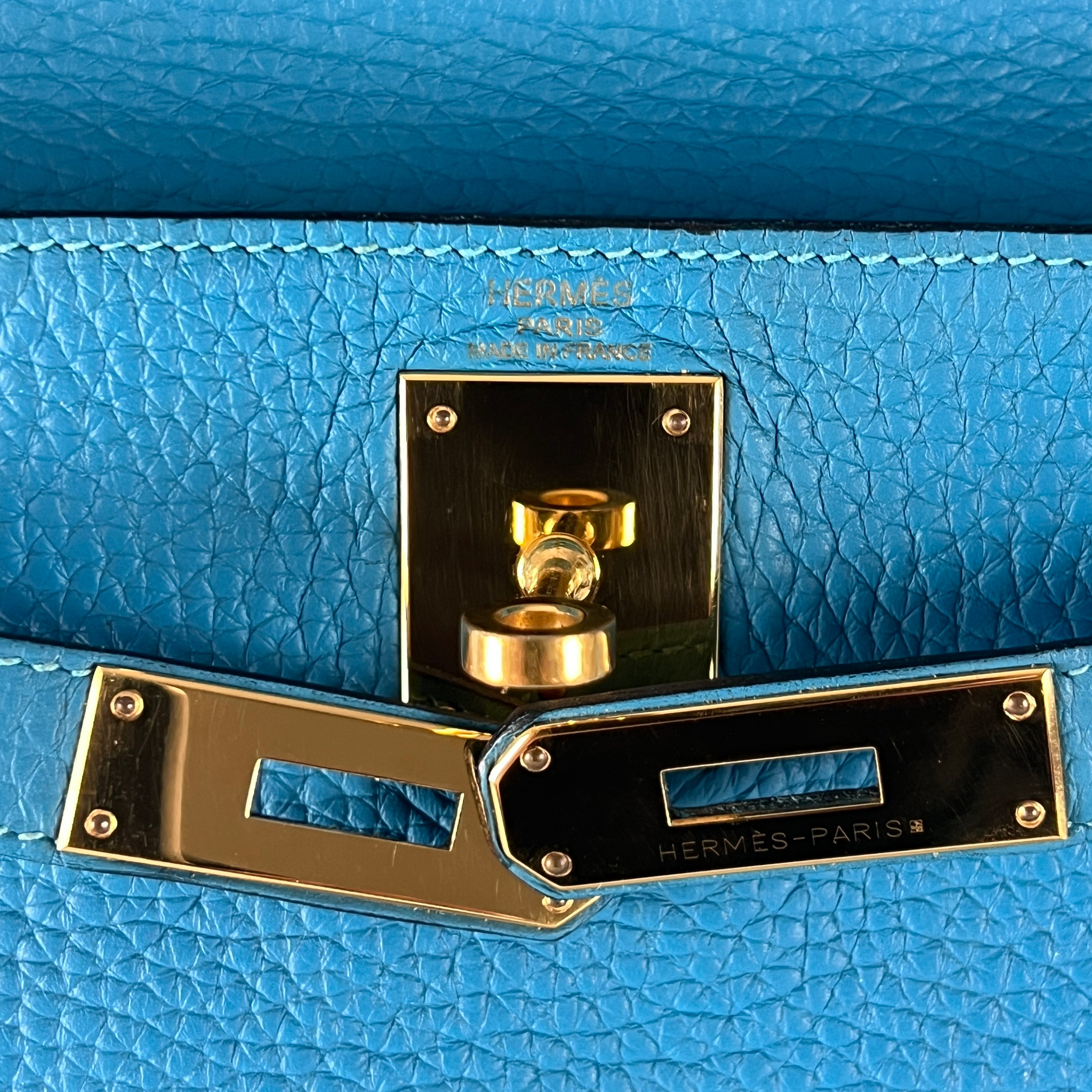 HERMÈS Kelly 28 blue leather handbag