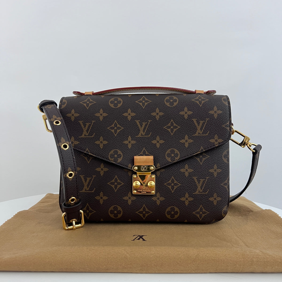 Sac à bandoulière LOUIS VUITTON Metis toile et cuir marron vintage circa 1990