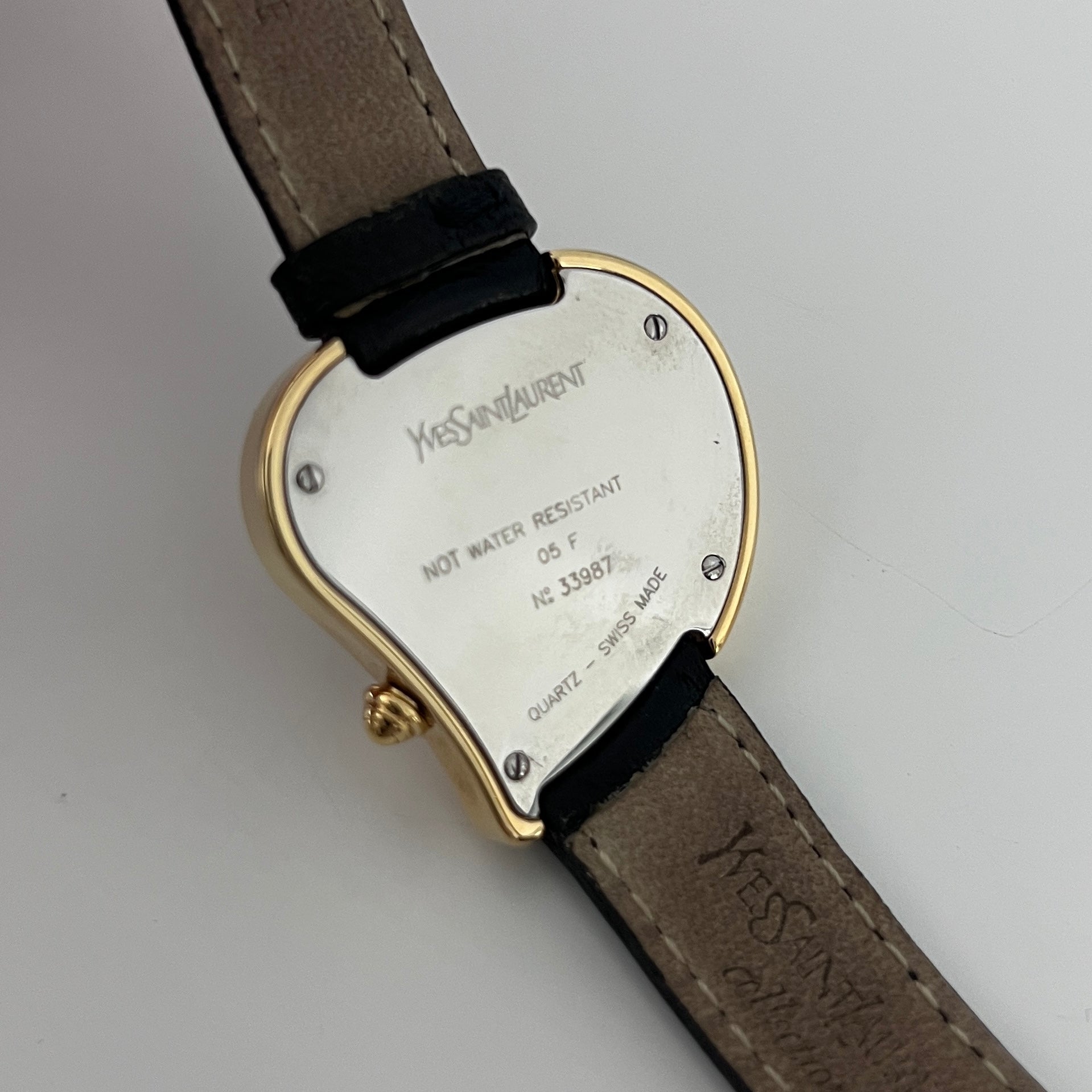 Montre YVES SAINT LAURENT Heart plaqué or dorée