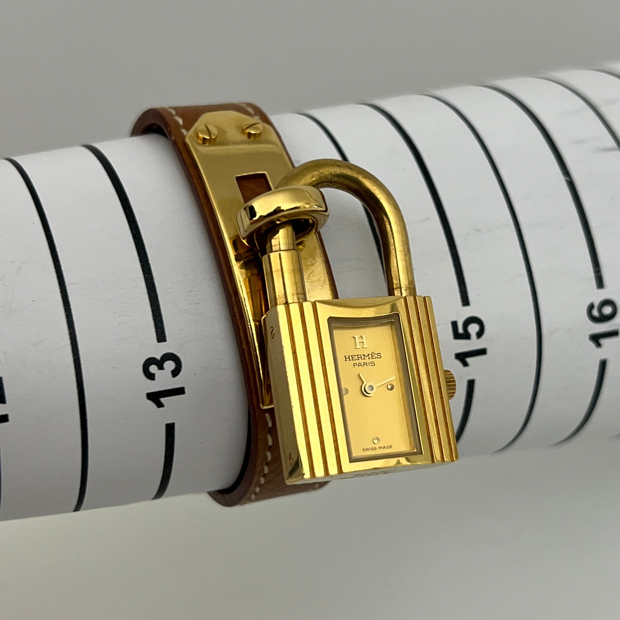 Montre HERMÈS Kelly plaquée or dorée