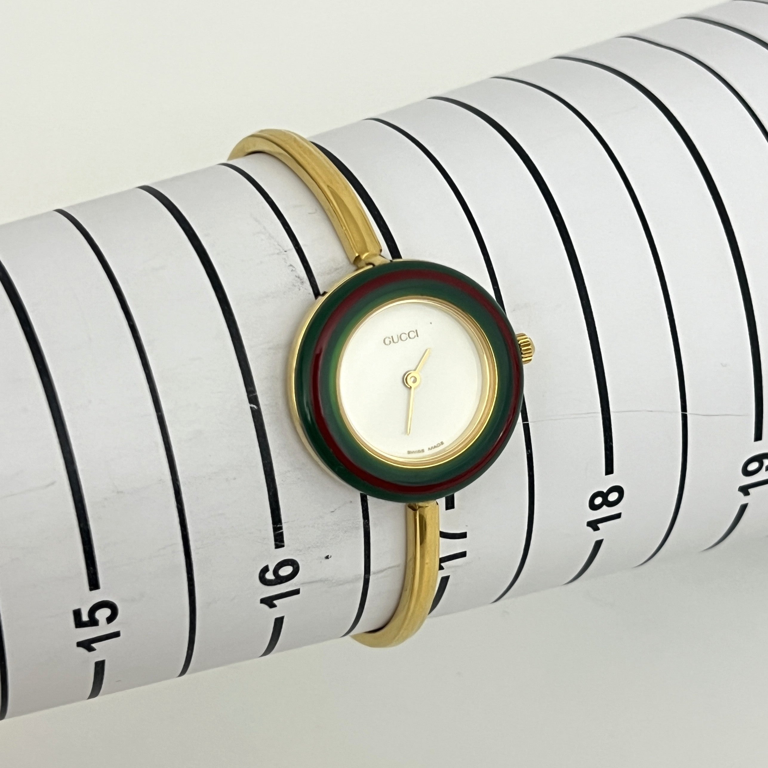 Montre GUCCI Play plaqué or doré