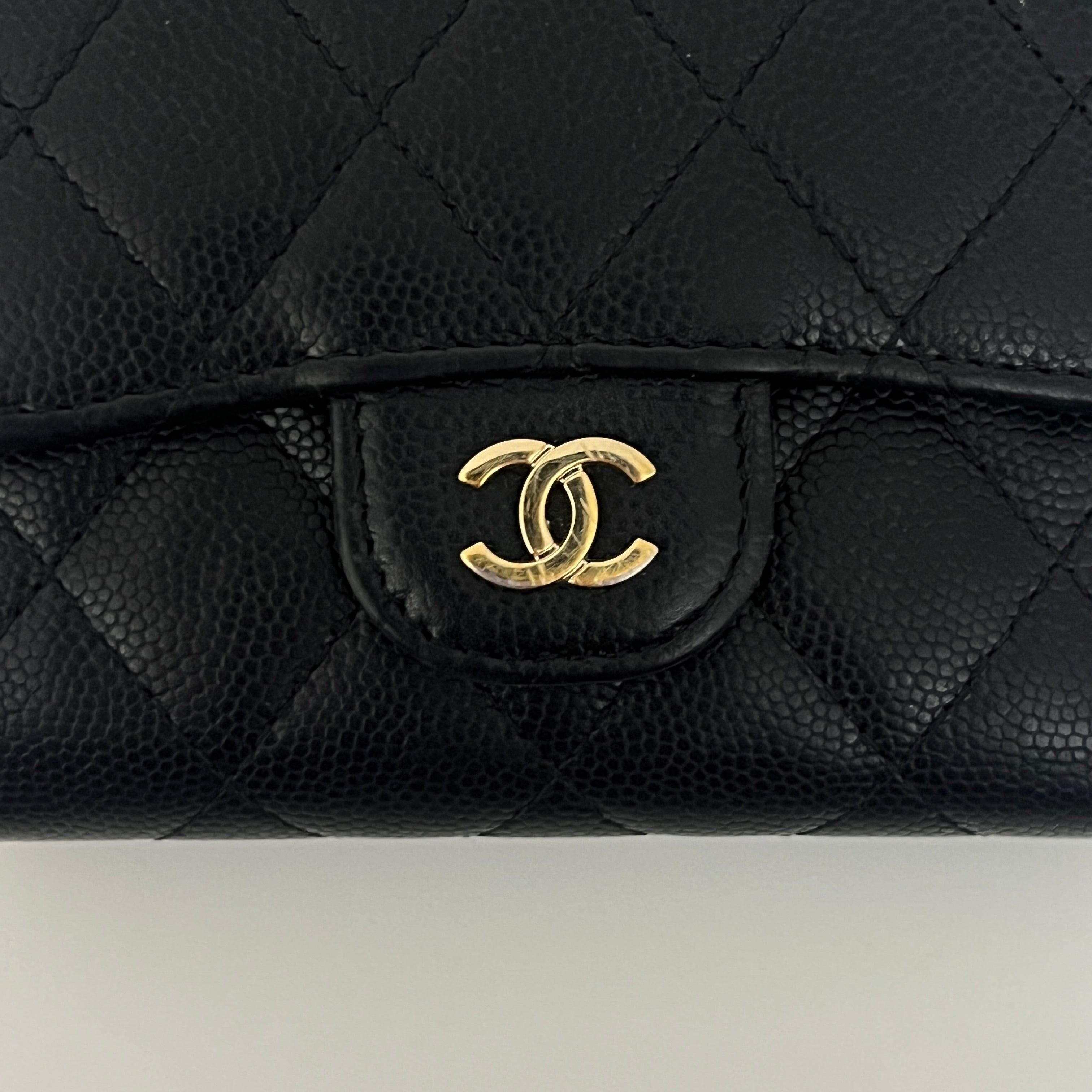 Portefeuille CHANEL Classique cuir caviar noir