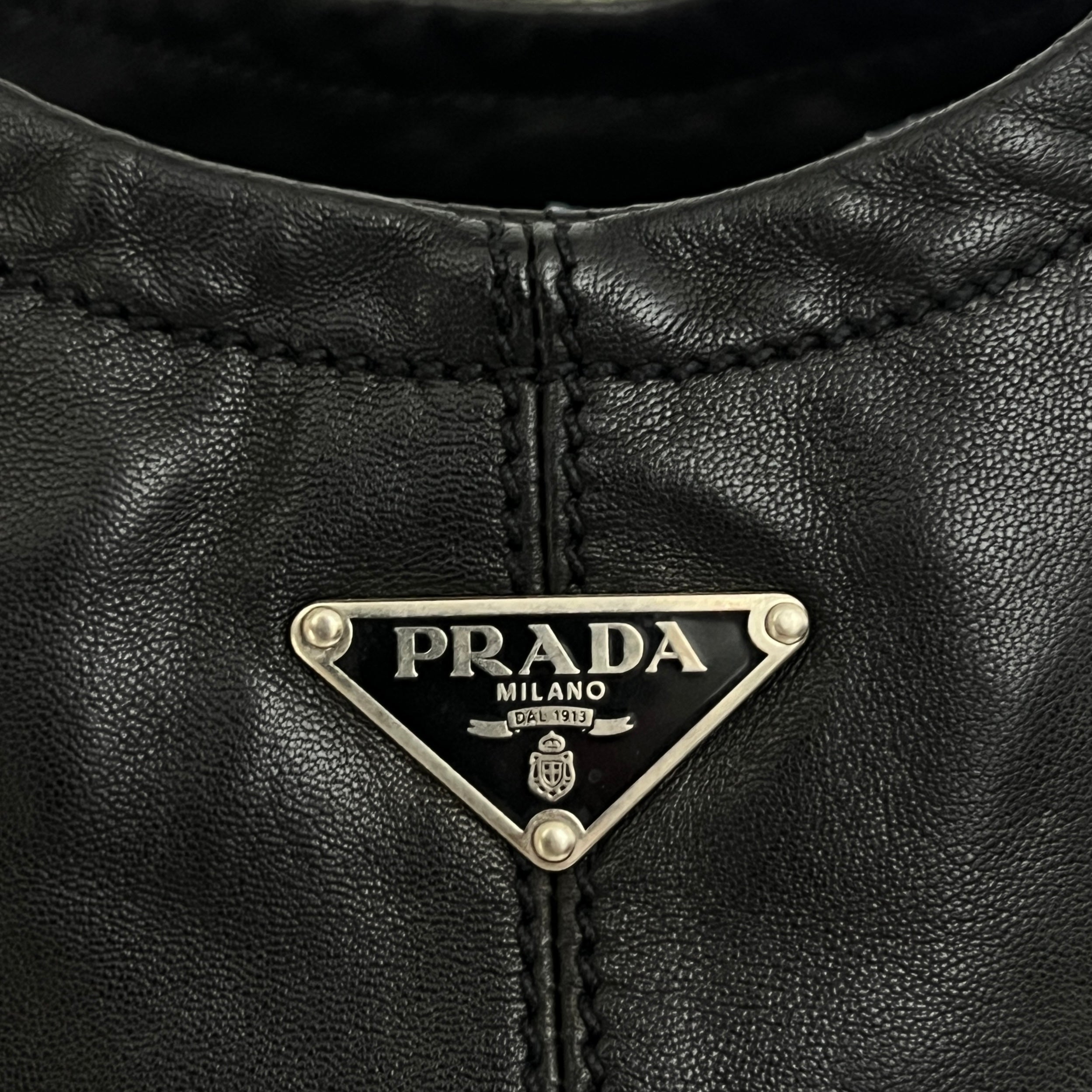 Sac PRADA Tote Bag cuir lisse noir