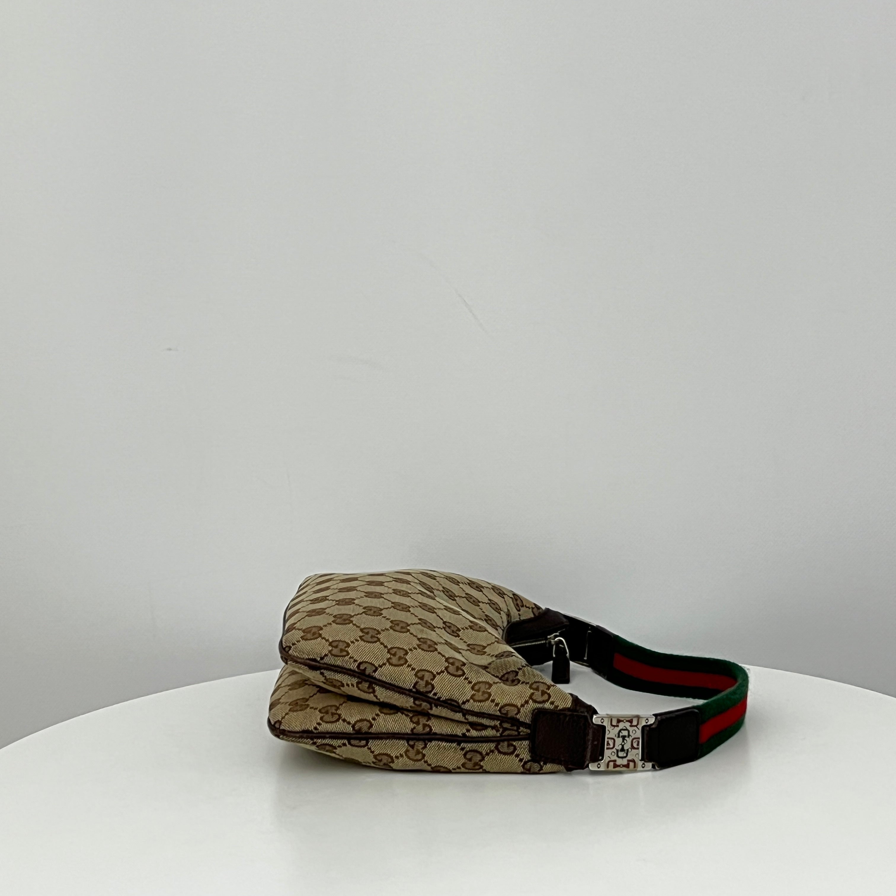 Sac GUCCI Hobo GG toile et cuir marron