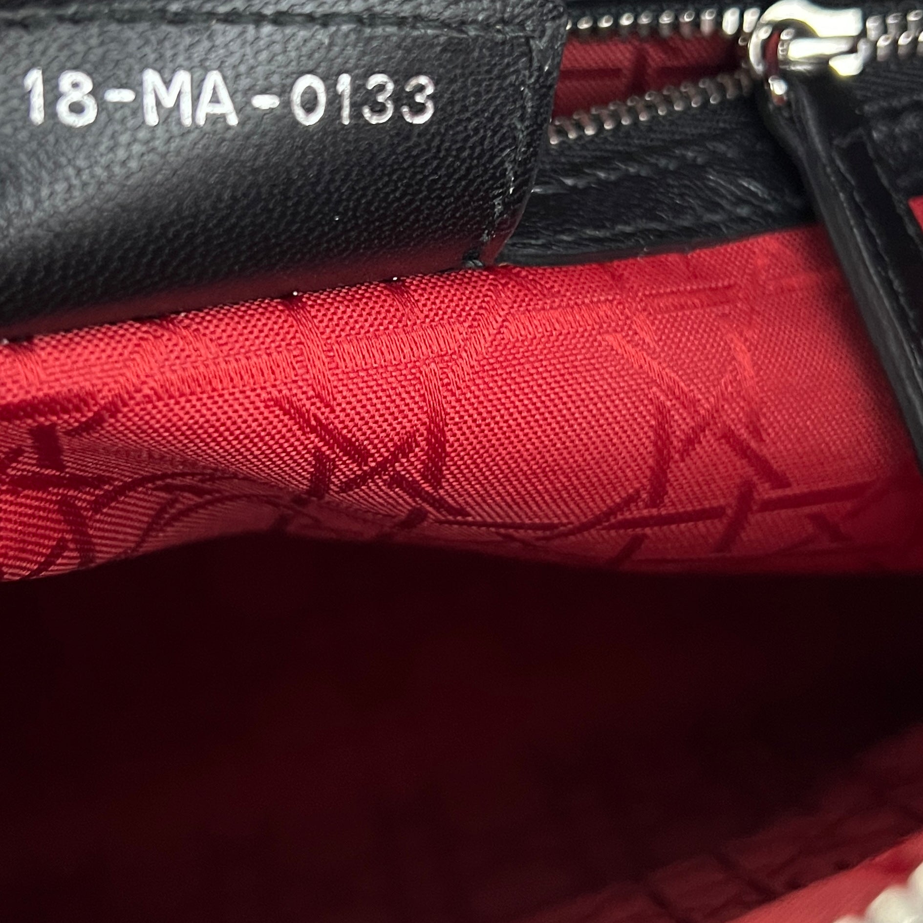 Sac à bandoulière DIOR Lady Dior Large cuir d'agneau noir