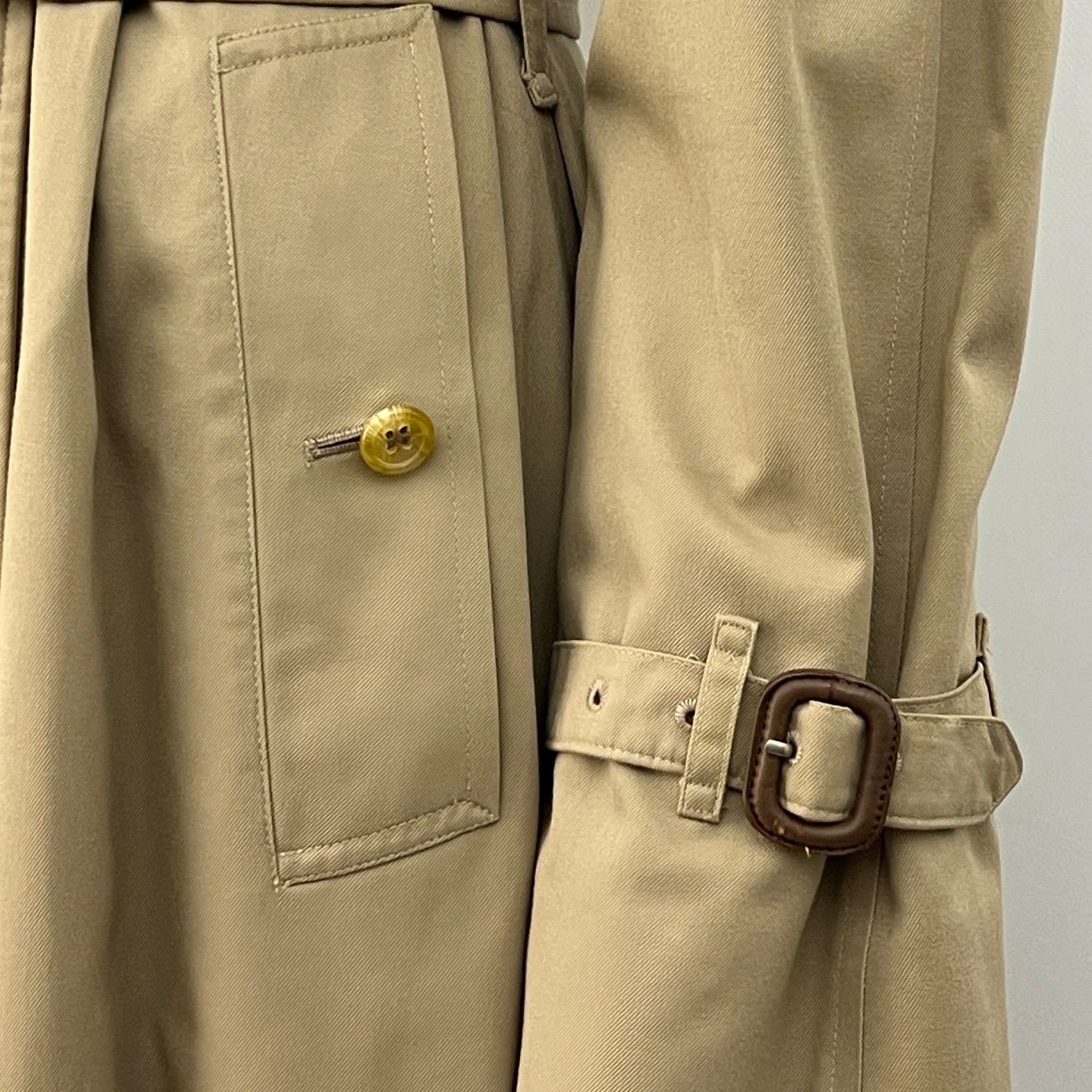 BURBERRY trench coat, size S, beige cotton