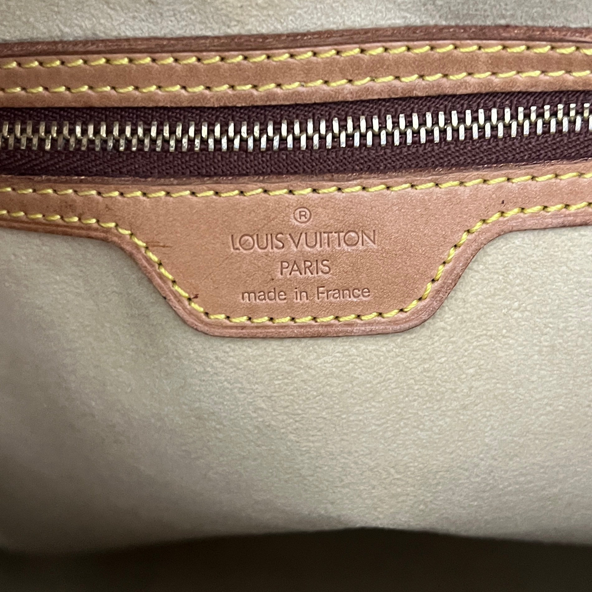 LOUIS VUITTON Looping GM bag in brown canvas and leather