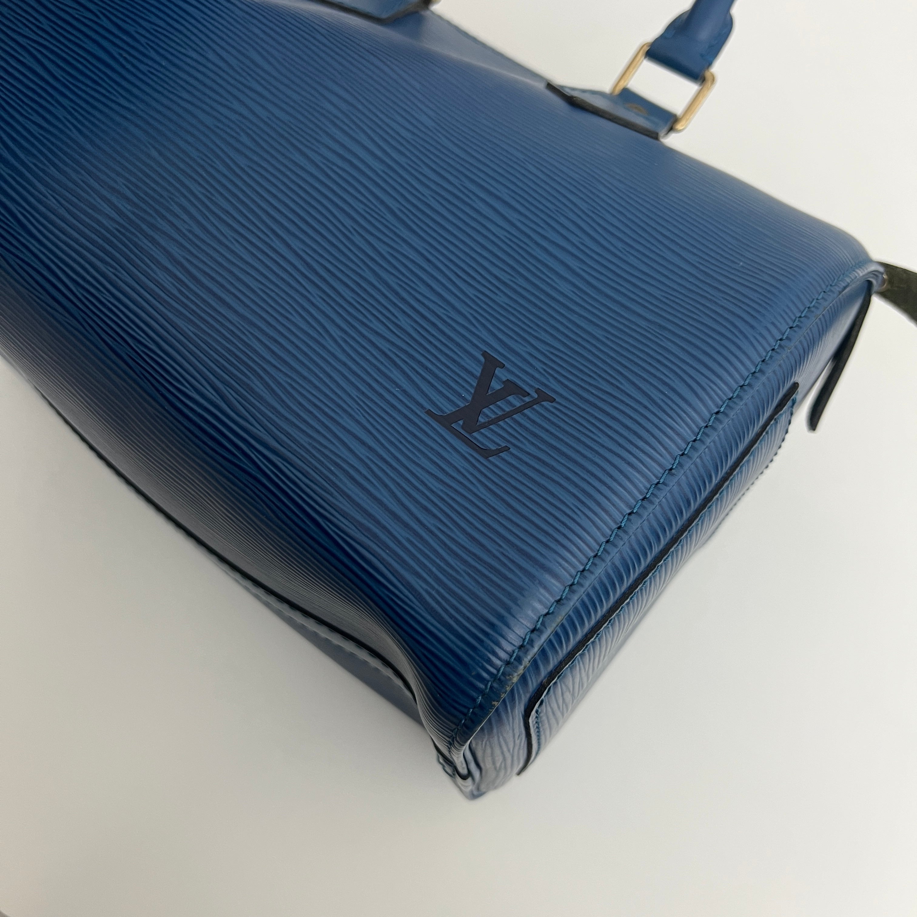 LOUIS VUITTON Speedy 25 blue Epi leather bag