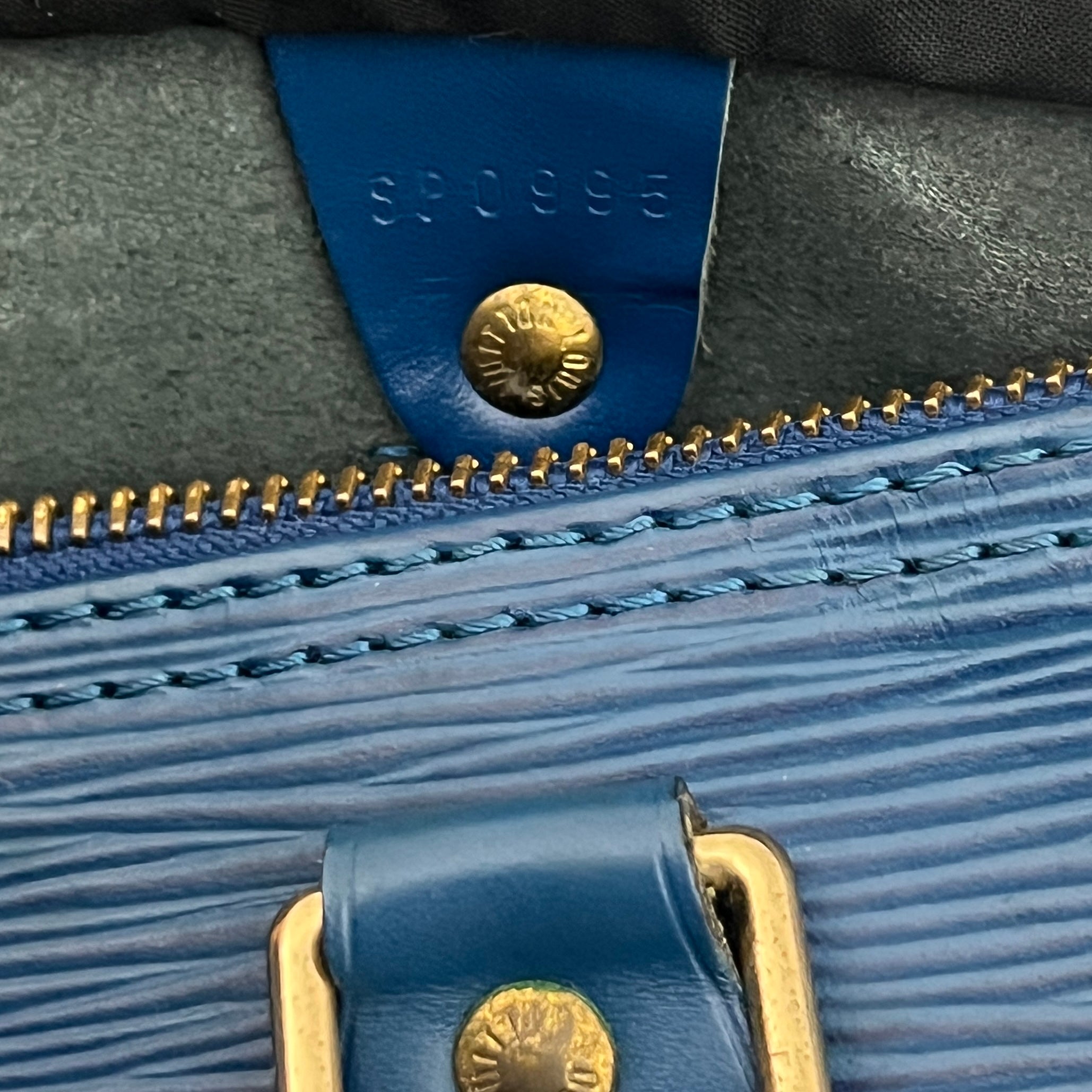 LOUIS VUITTON Speedy 25 blue Epi leather bag