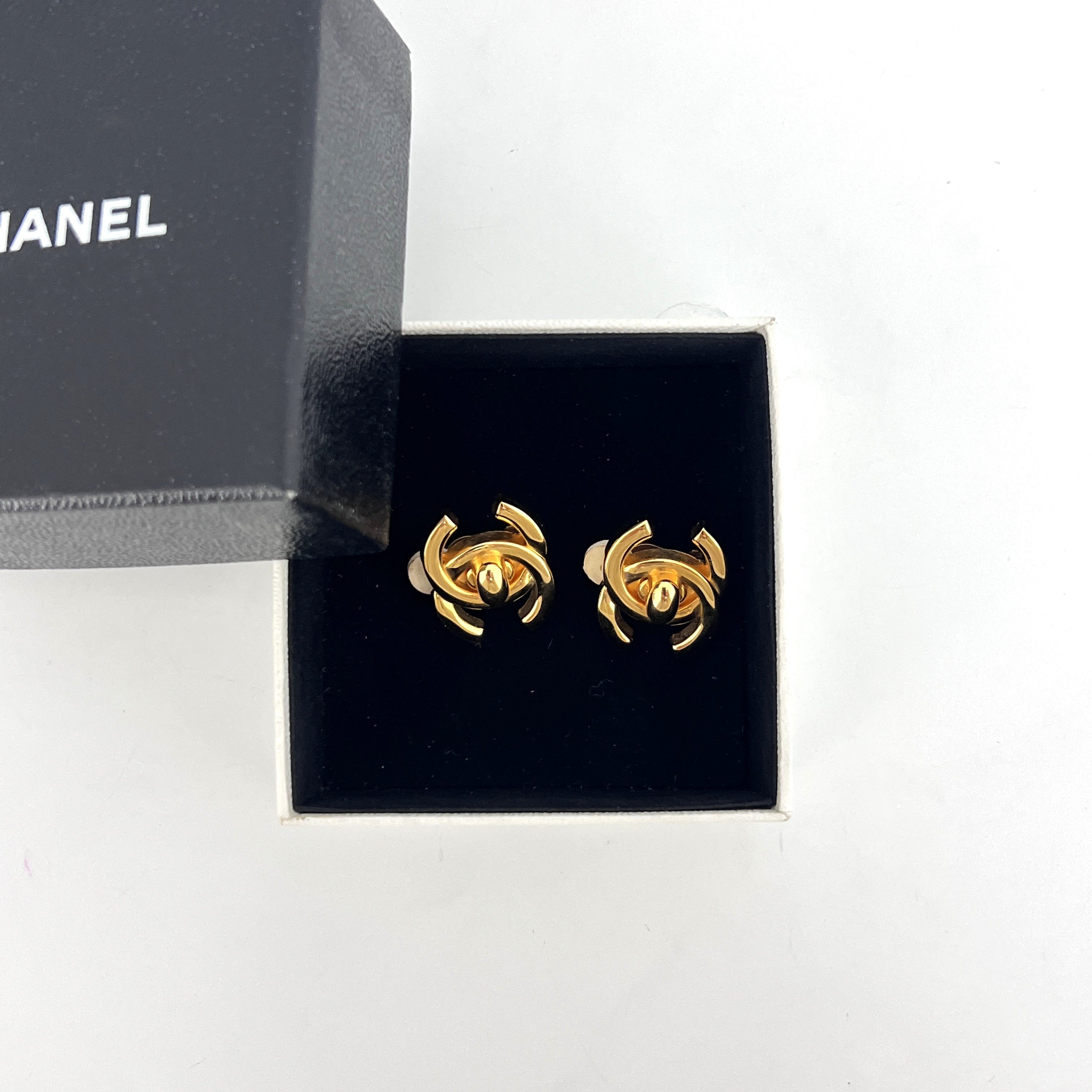 CHANEL CC Clip-On Earrings in Gold-Tone Metal