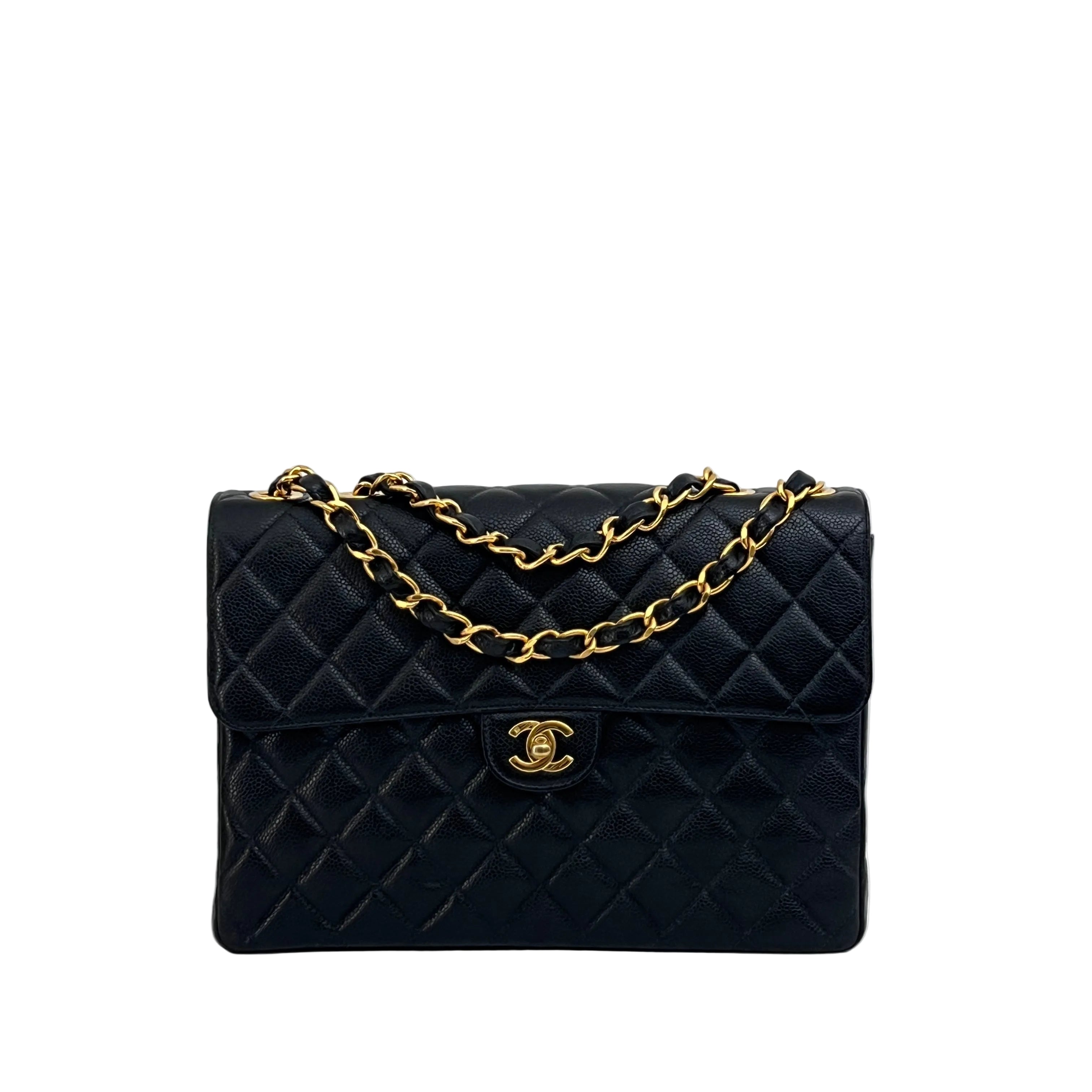 Sac à bandoulière CHANEL Classique Jumbo cuir caviar noir