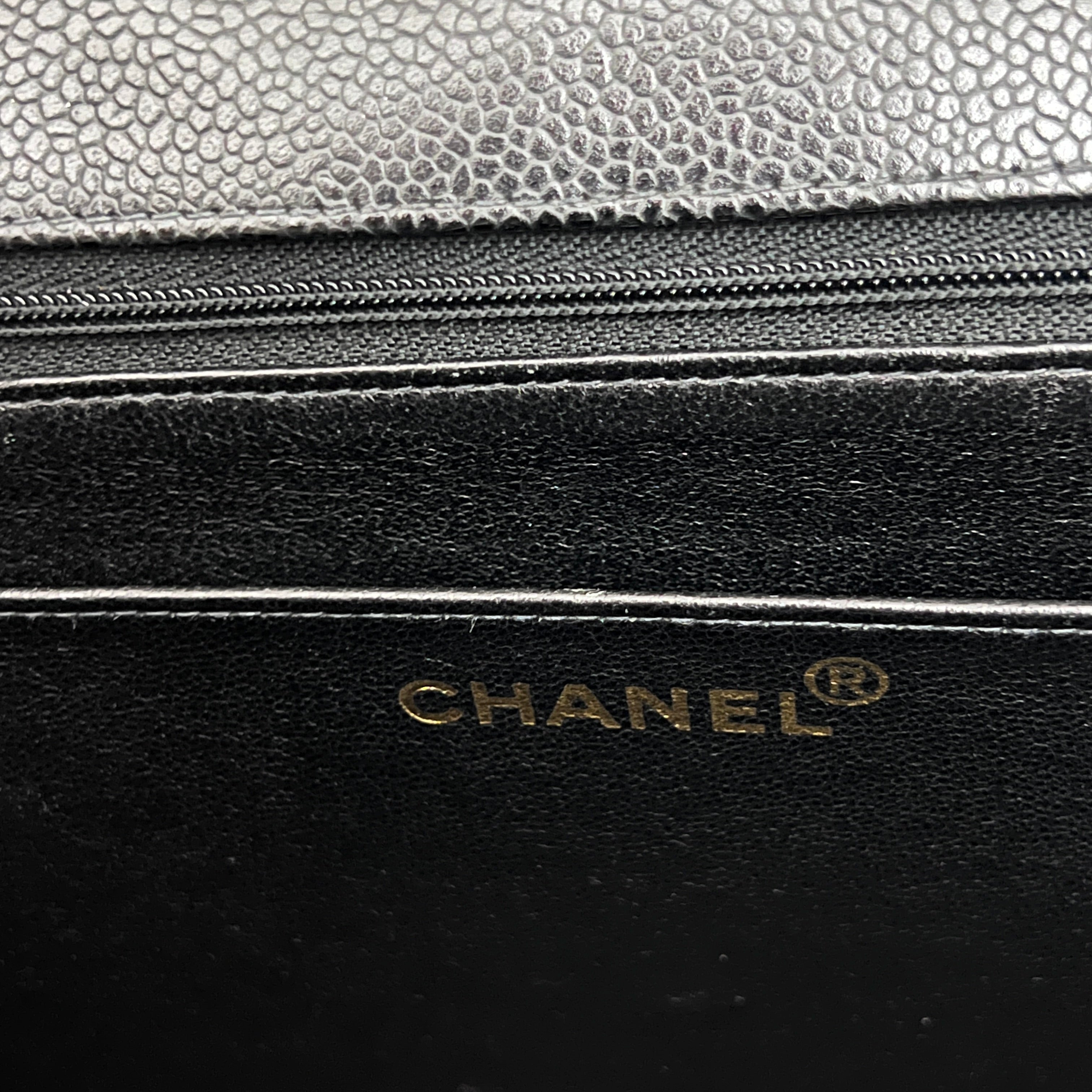 Sac à bandoulière CHANEL Classique Jumbo cuir caviar noir