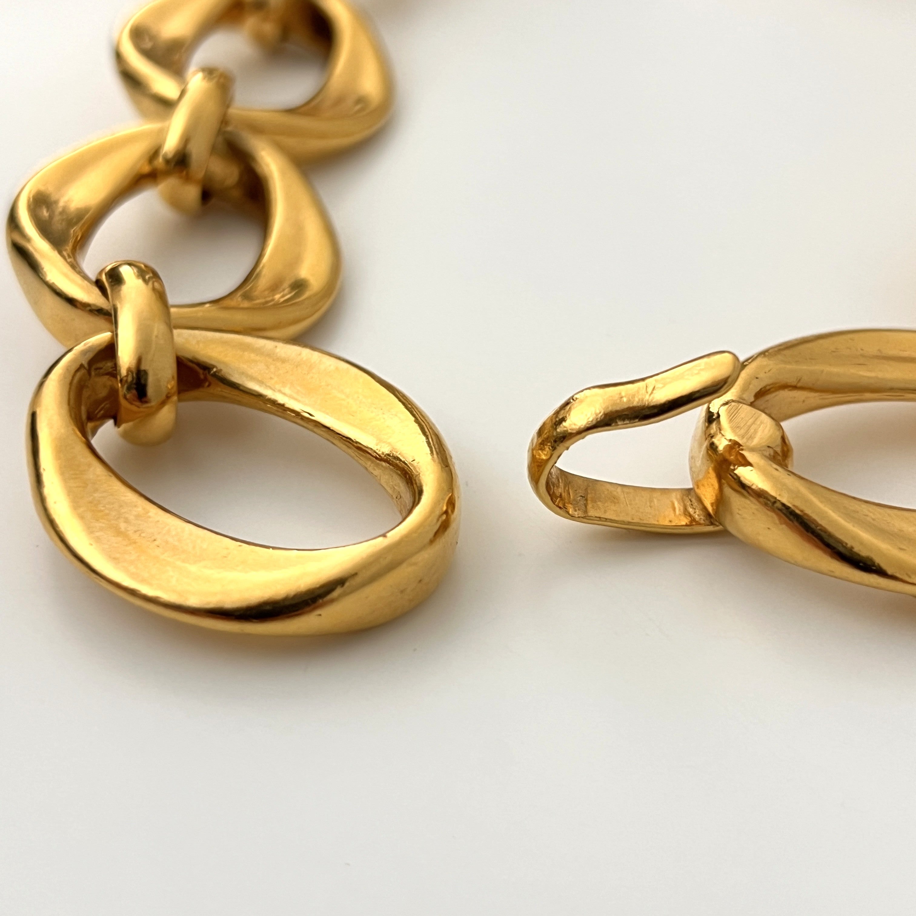 Collier CHANEL Chaîne métal doré