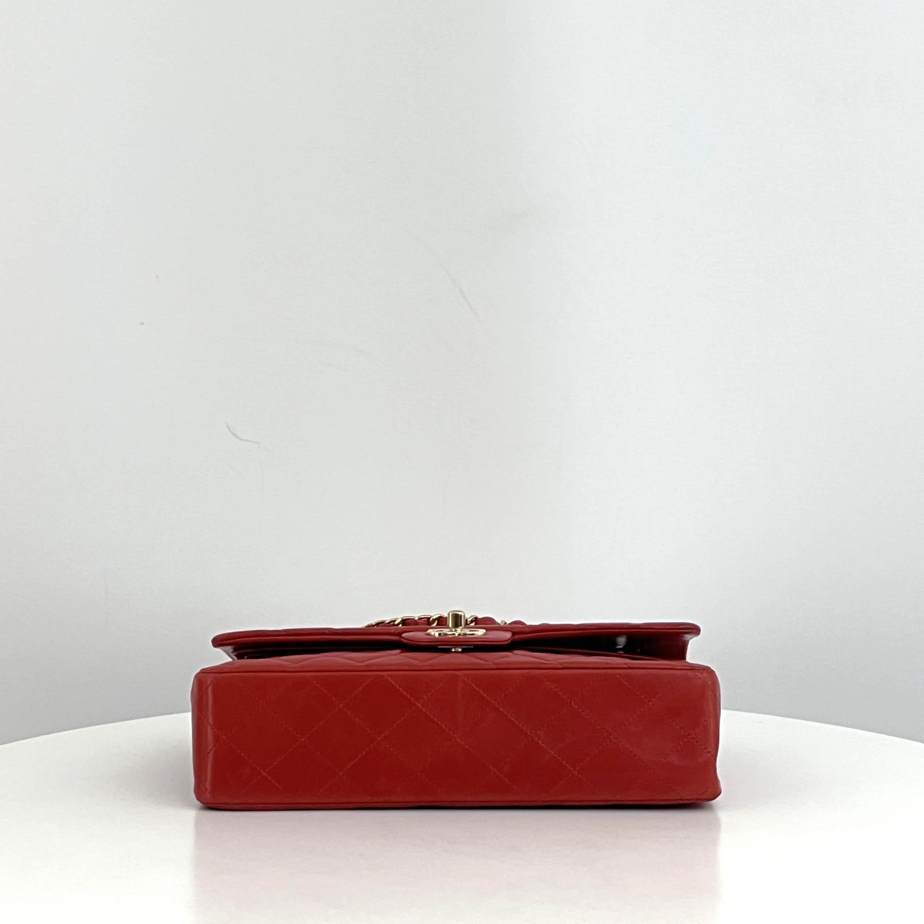 CHANEL Classic 11.12 Medium shoulder bag red lambskin 2000-2002