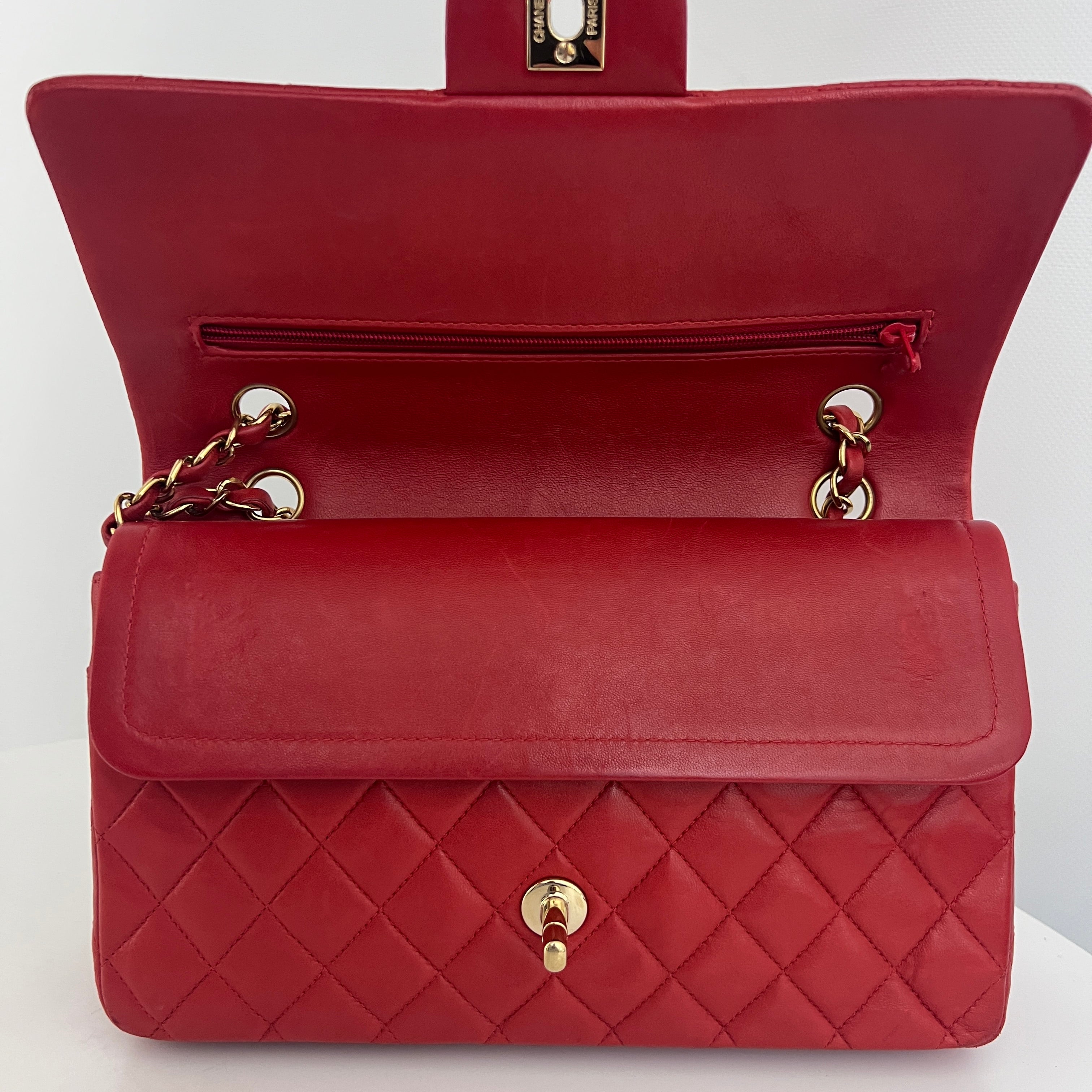 CHANEL Classic 11.12 Medium shoulder bag red lambskin 2000-2002