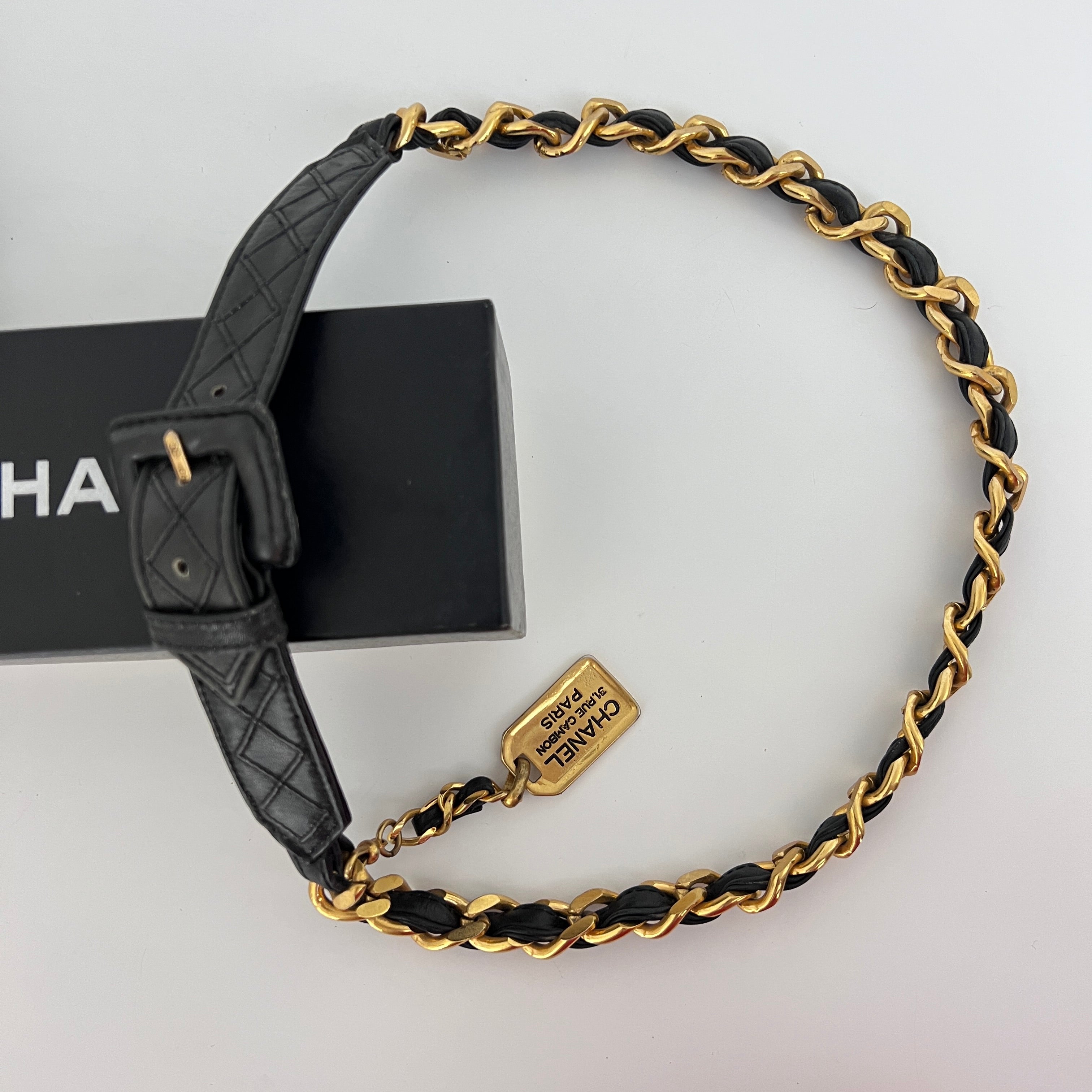 CHANEL CC Interlaced Chain Belt Circa 1990