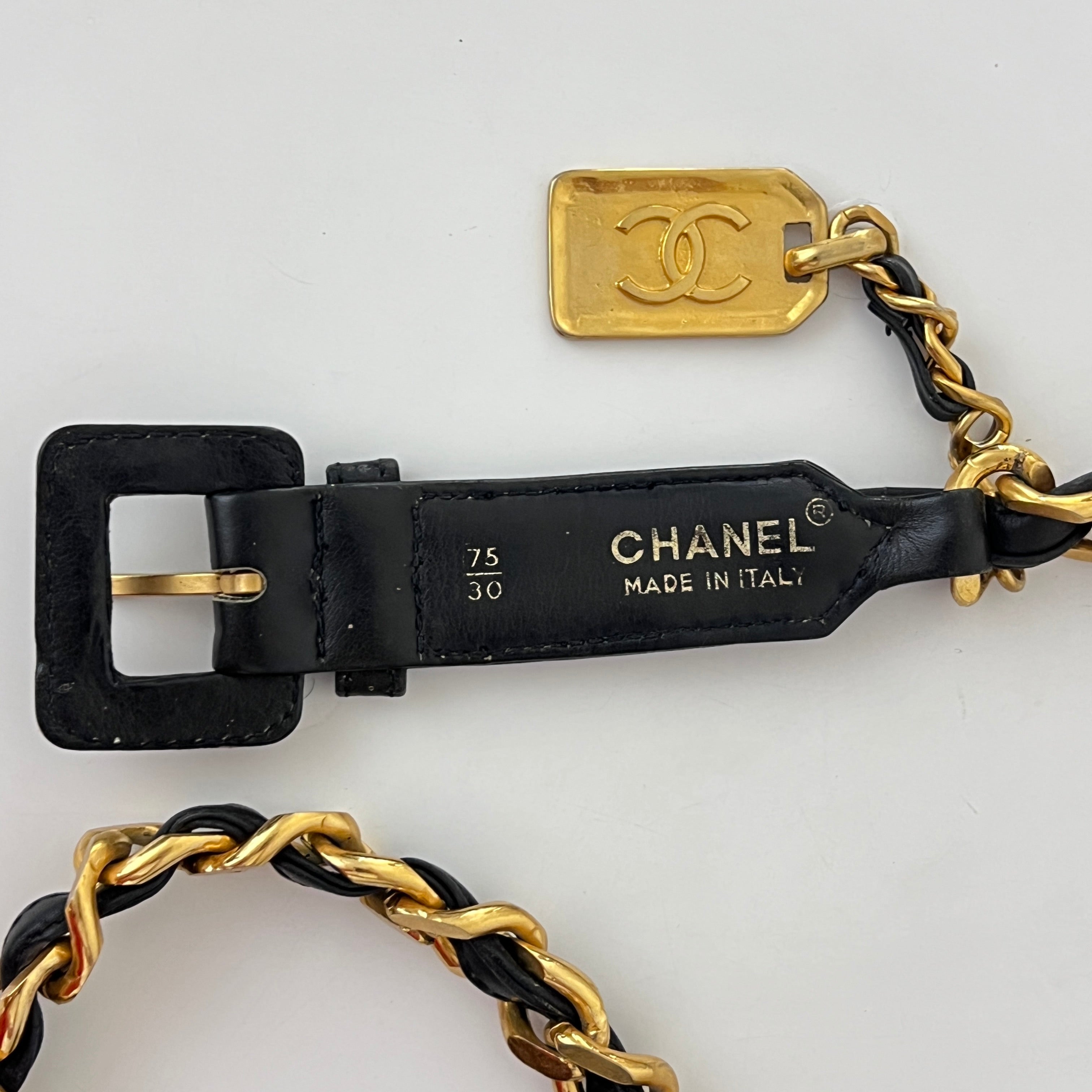 CHANEL CC Interlaced Chain Belt Circa 1990