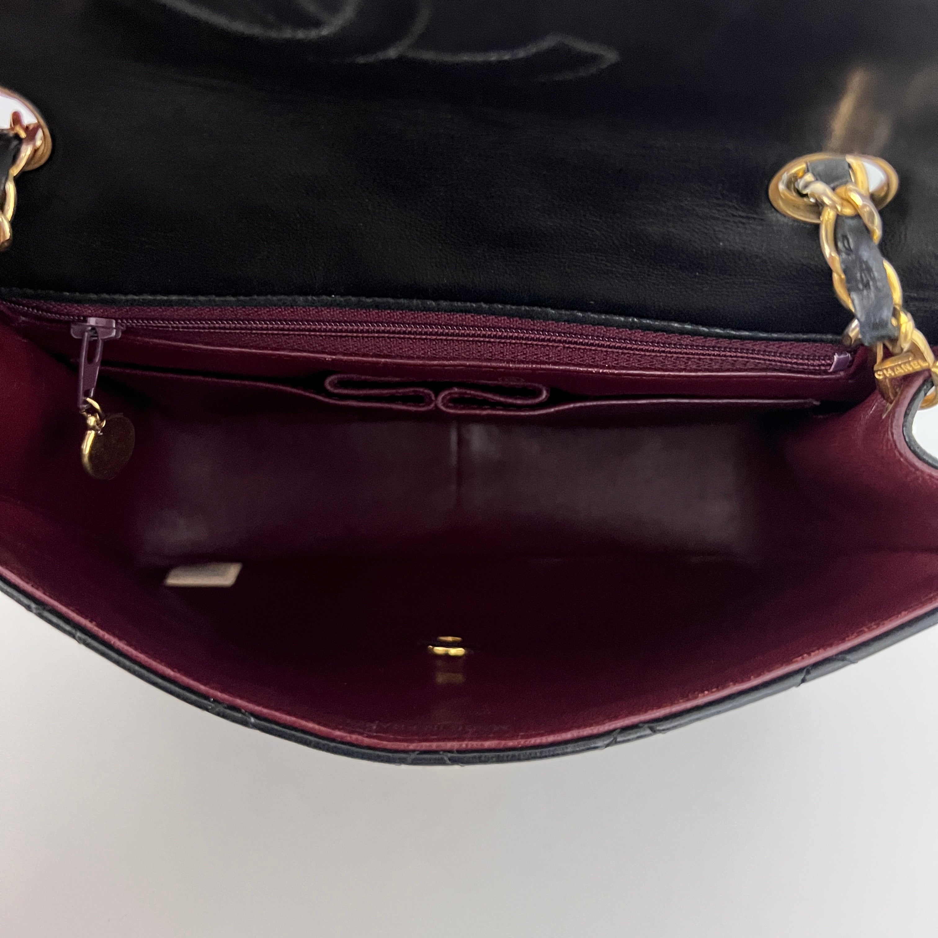 Sac à bandoulière CHANEL Classique Mini Rectangle cuir d'agneau noir vintage 1989-1991