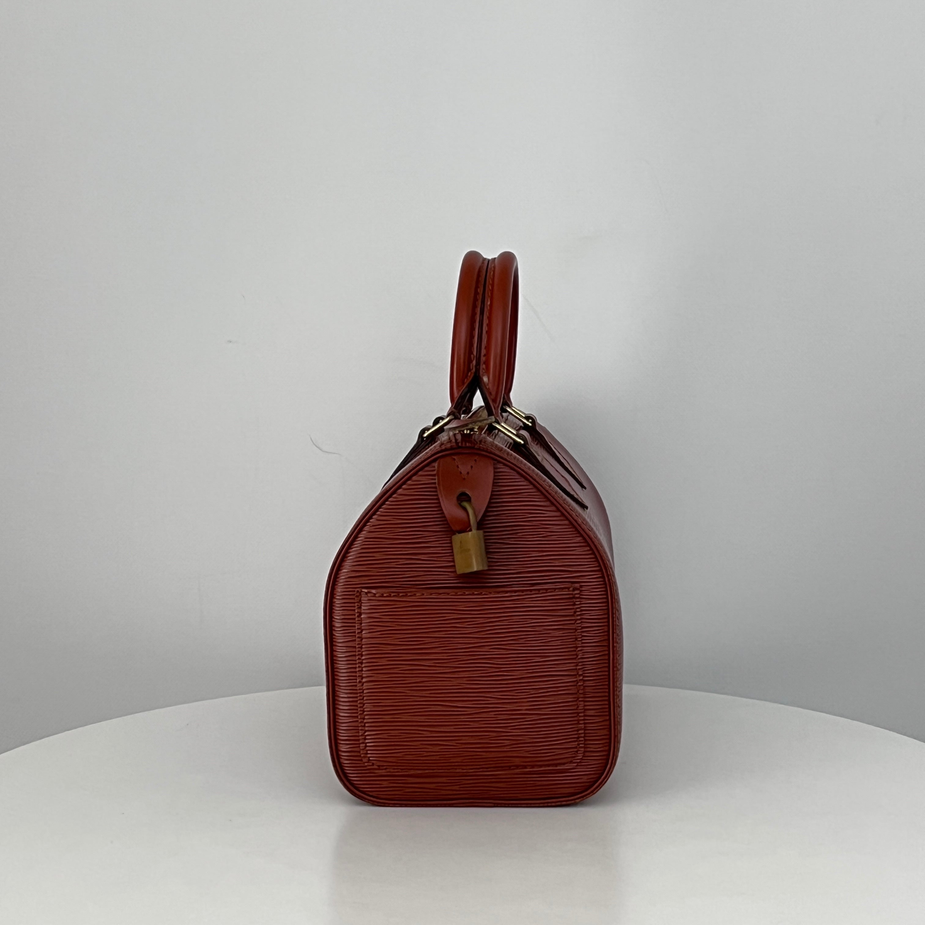 Sac LOUIS VUITTON Speedy 25 cuir épi marron vintage 1994